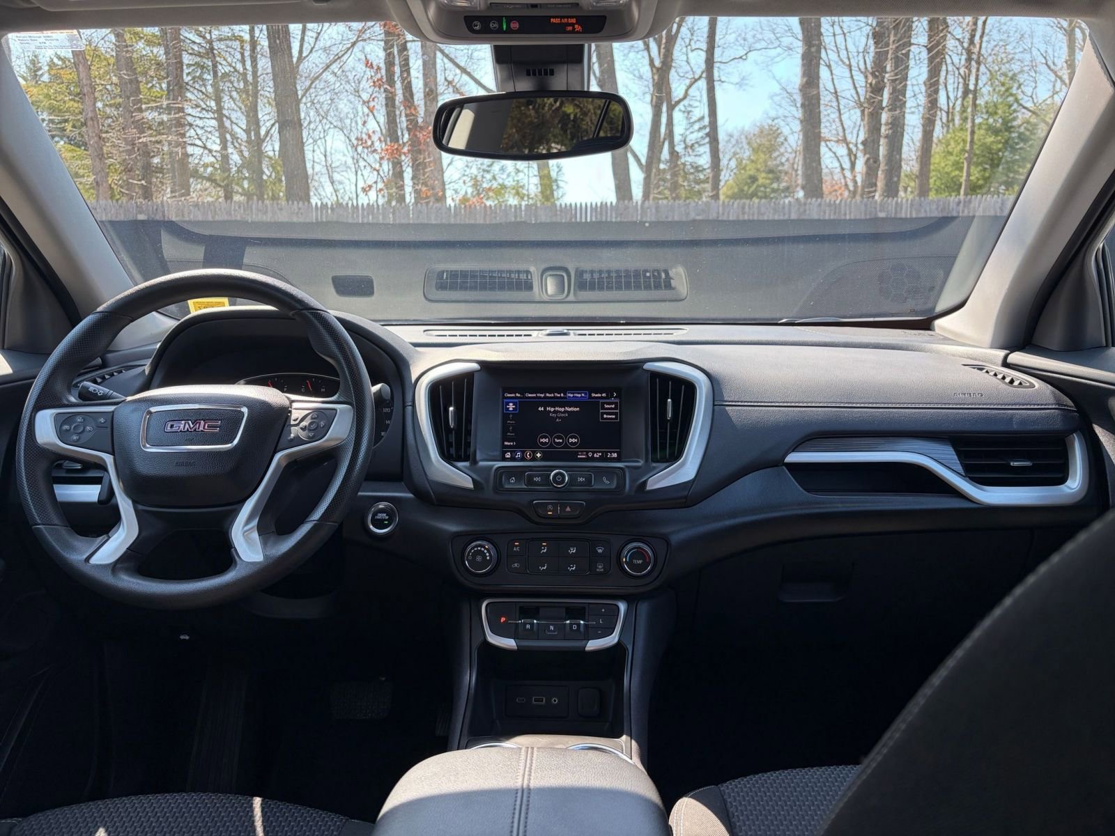 Thumbnail: 2024 GMC Terrain - 32