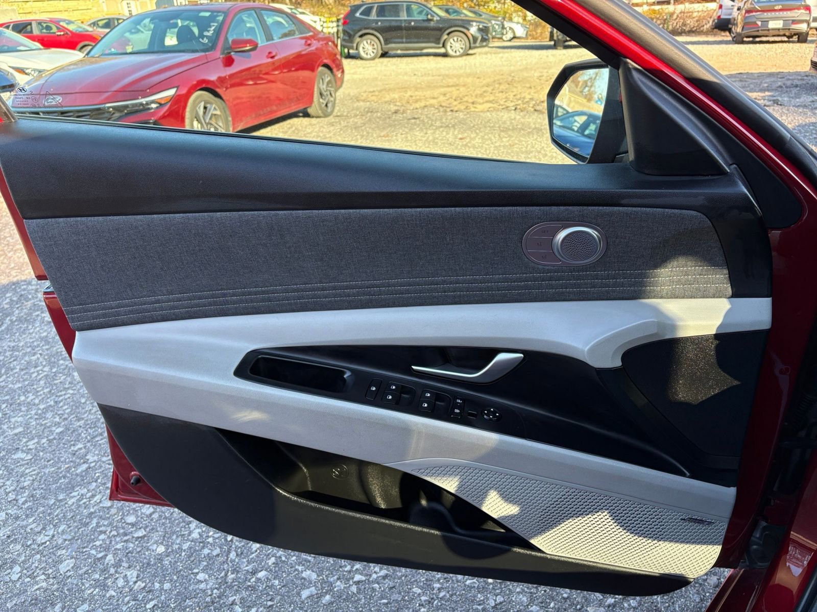 Thumbnail: 2025 Hyundai Elantra - 20