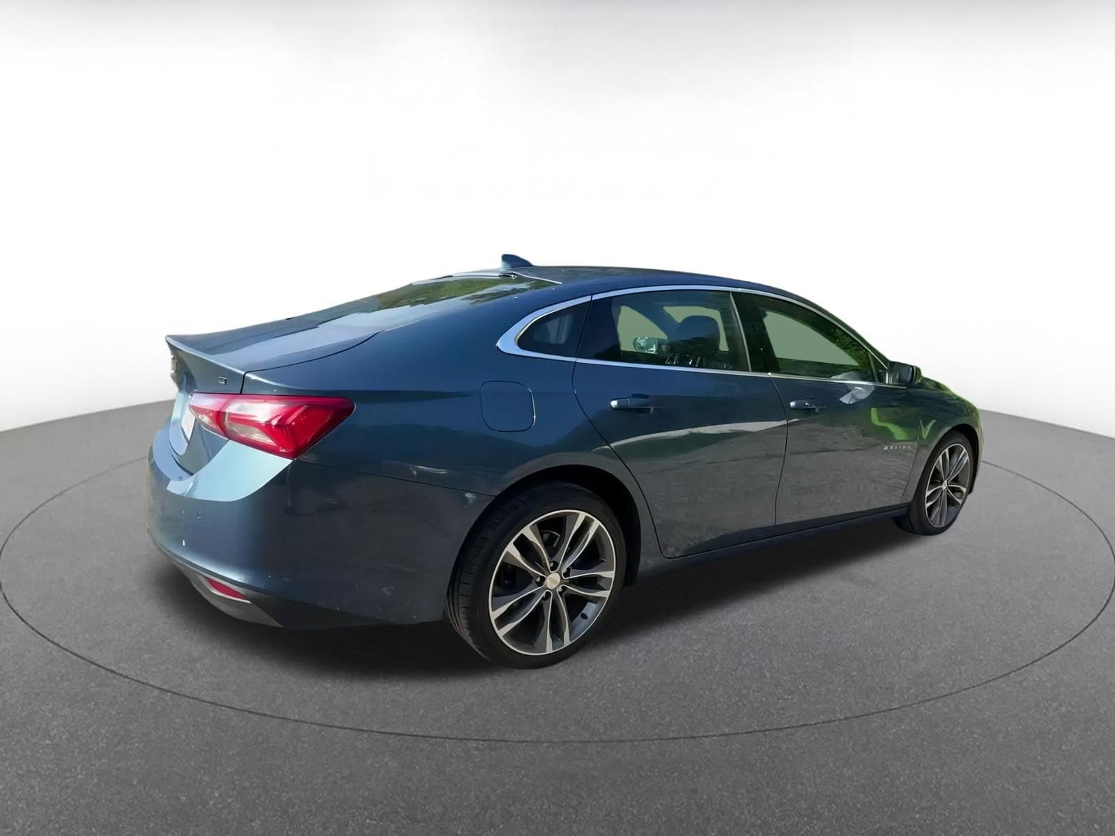 Thumbnail: 2024 Chevrolet Malibu - 15