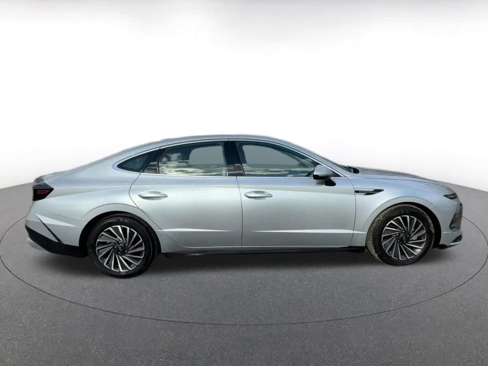 Thumbnail: 2025 Hyundai Sonata - 16