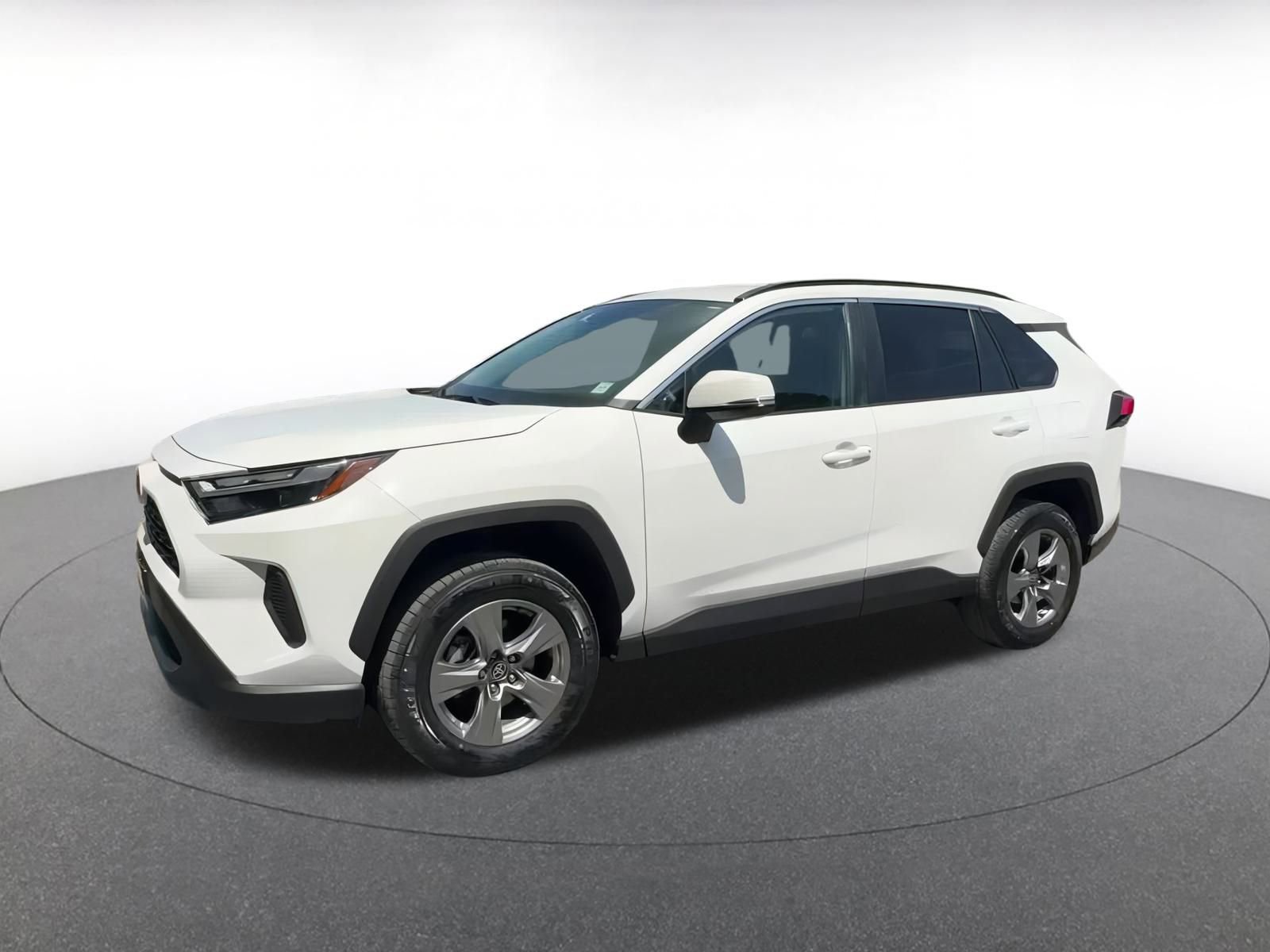 Thumbnail: 2024 Toyota RAV4 - 8