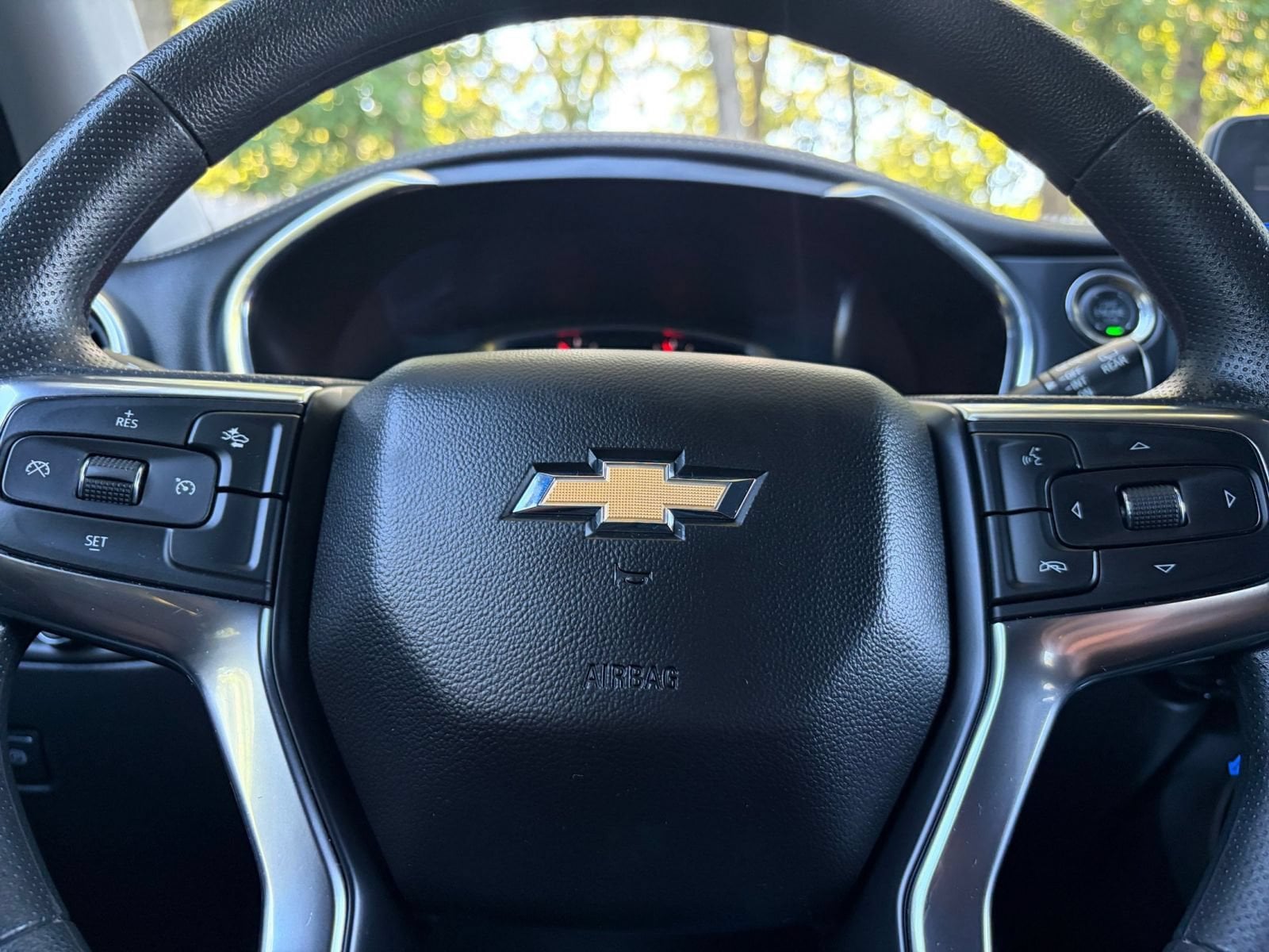 Thumbnail: 2025 Chevrolet Blazer - 29