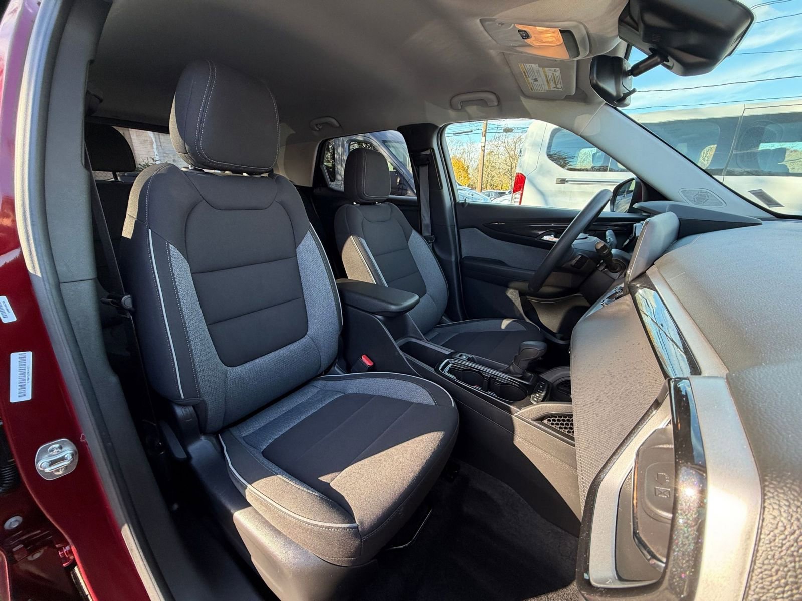 Thumbnail: 2025 Chevrolet TrailBlazer - 34