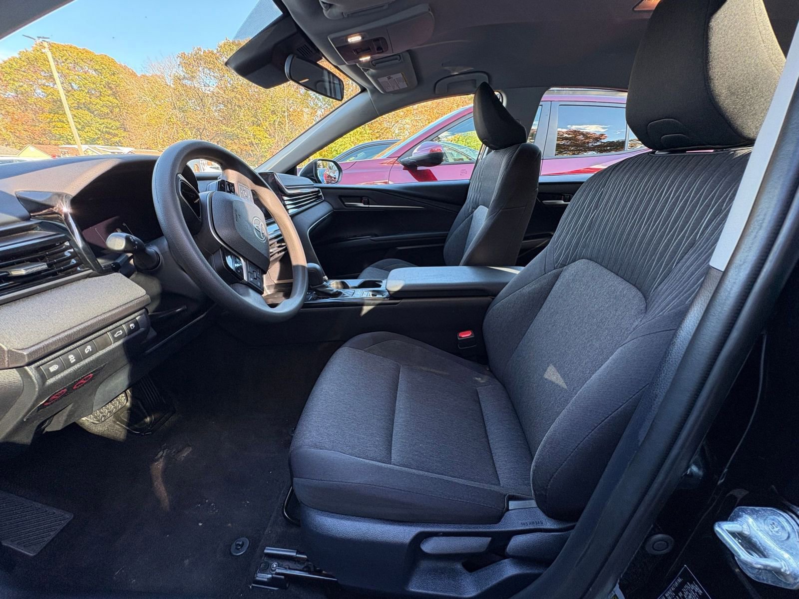 Thumbnail: 2025 Toyota Camry - 23