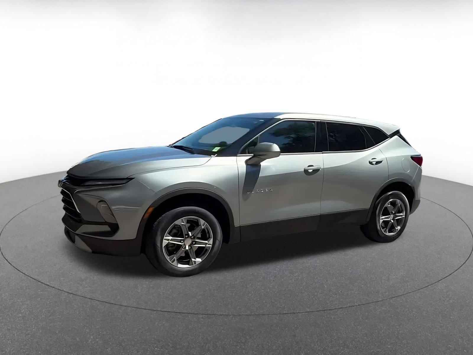 Thumbnail: 2025 Chevrolet Blazer - 8