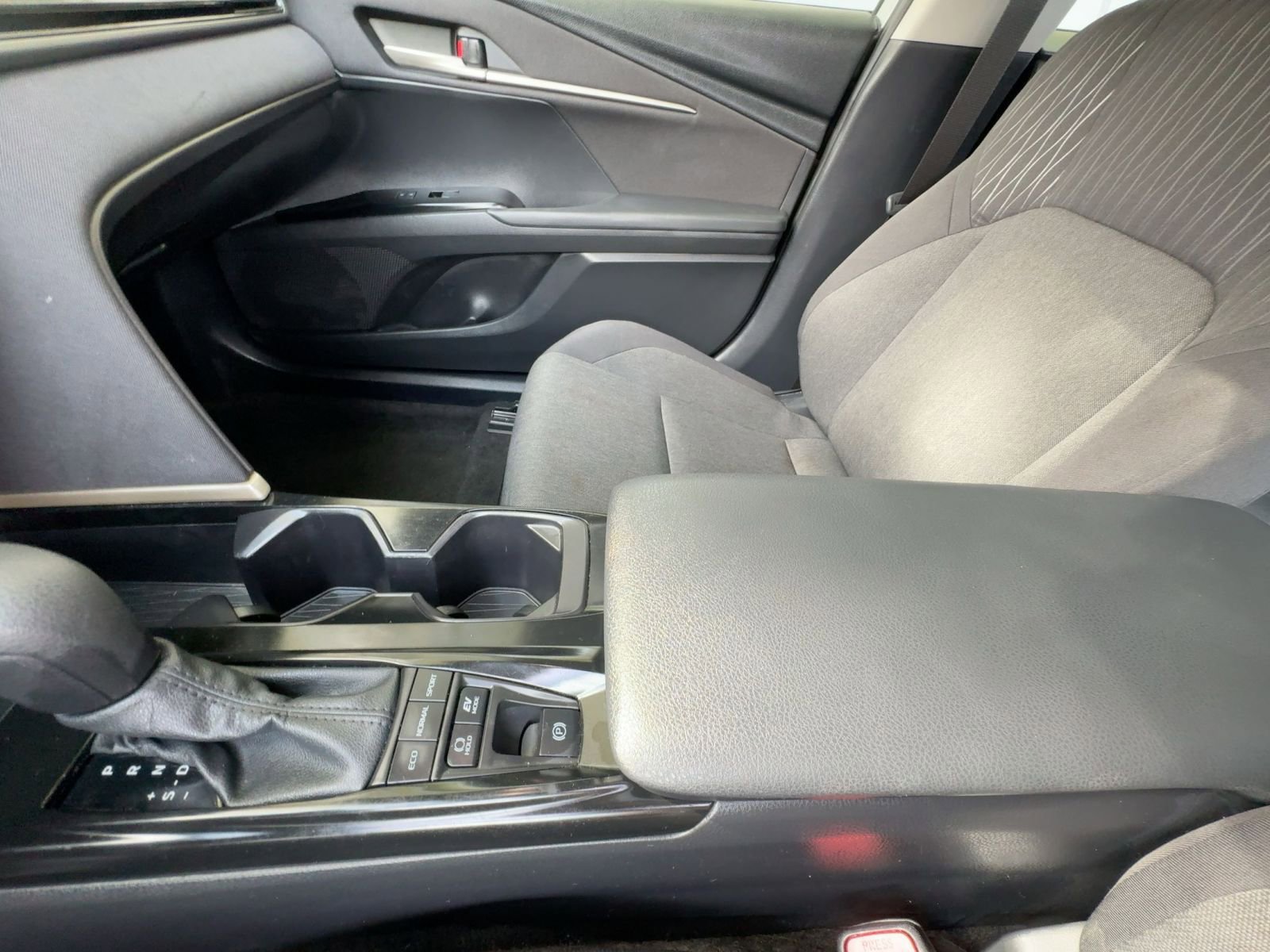 Thumbnail: 2025 Toyota Camry - 8