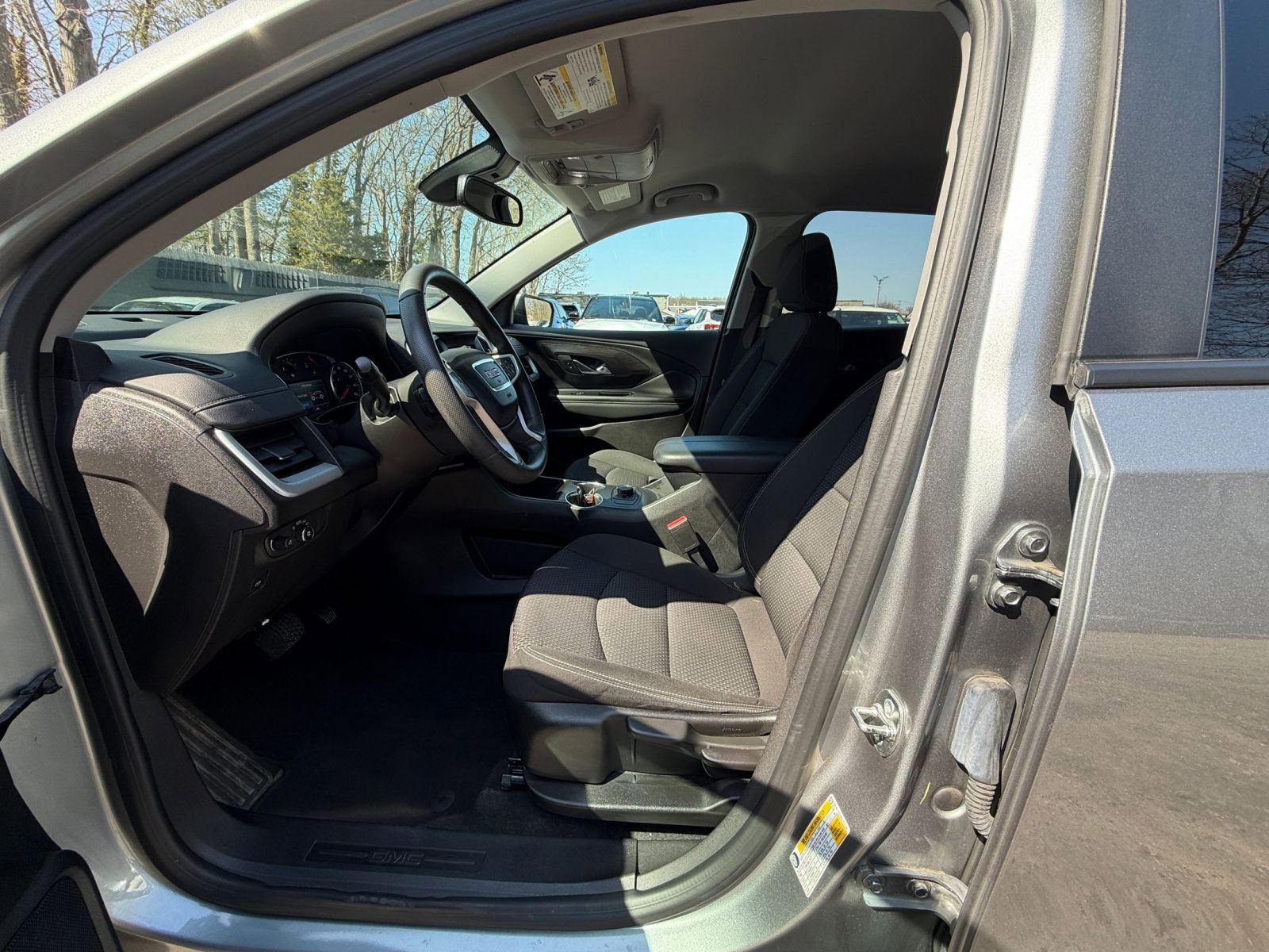 Thumbnail: 2024 GMC Terrain - 25