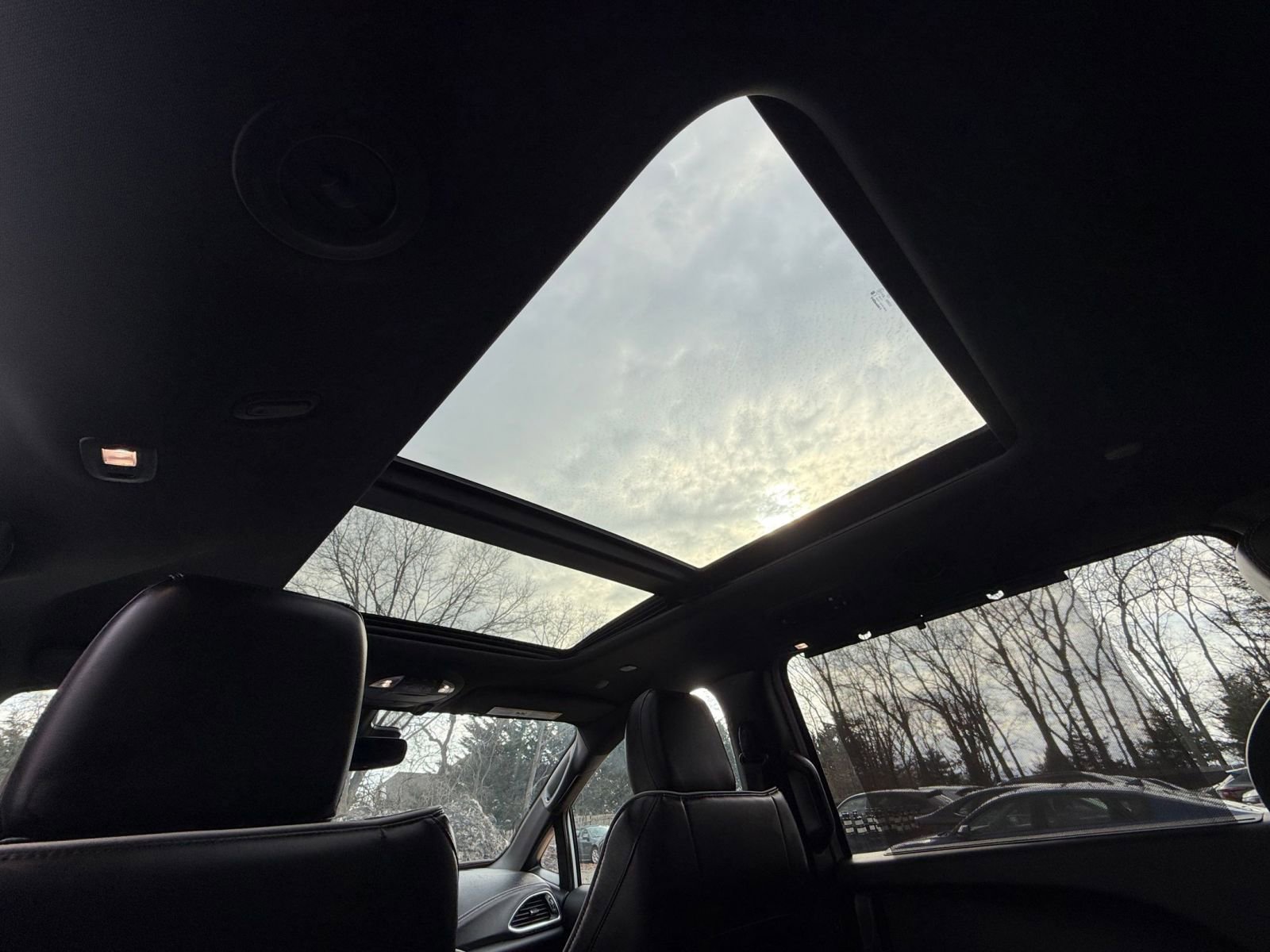 Thumbnail: 2025 Chrysler Pacifica - 31