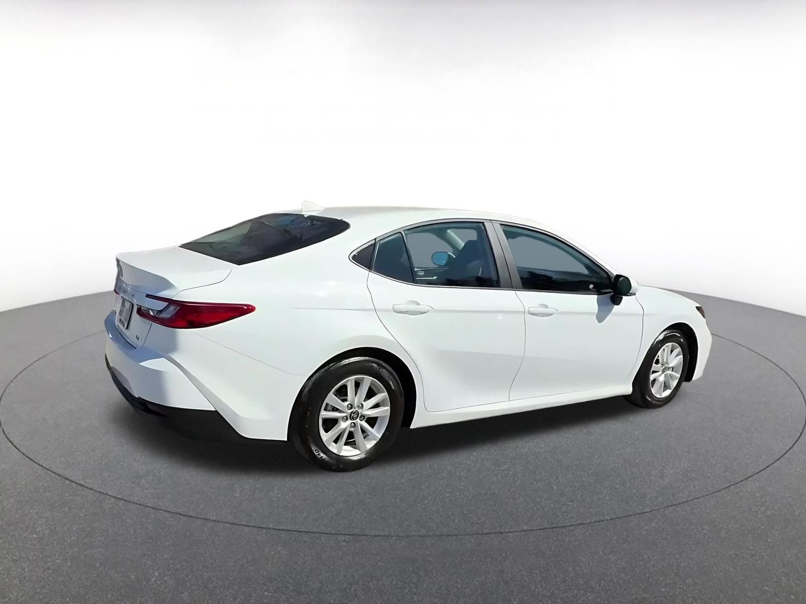 Thumbnail: 2025 Toyota Camry - 14