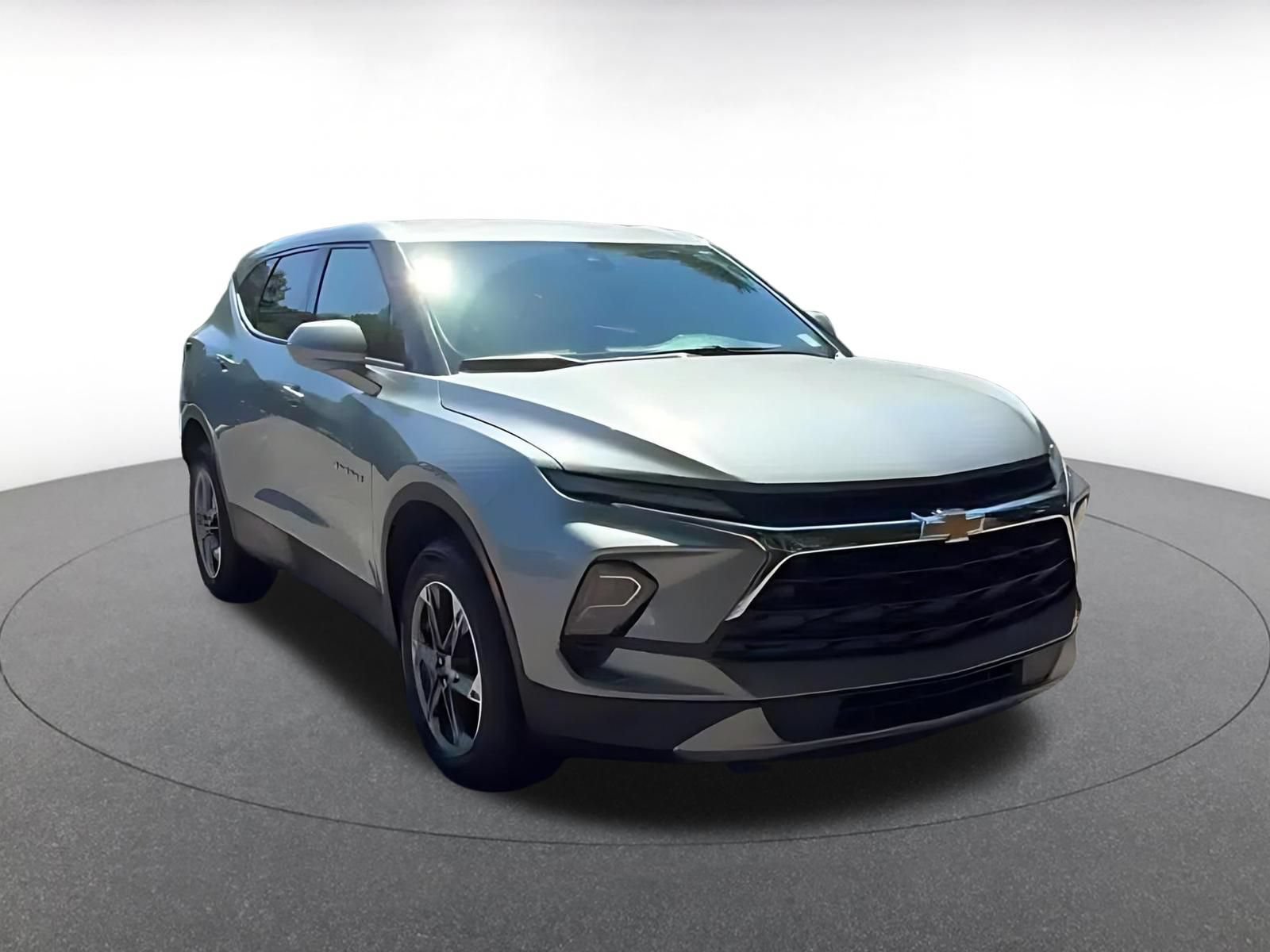 Thumbnail: 2025 Chevrolet Blazer - 3
