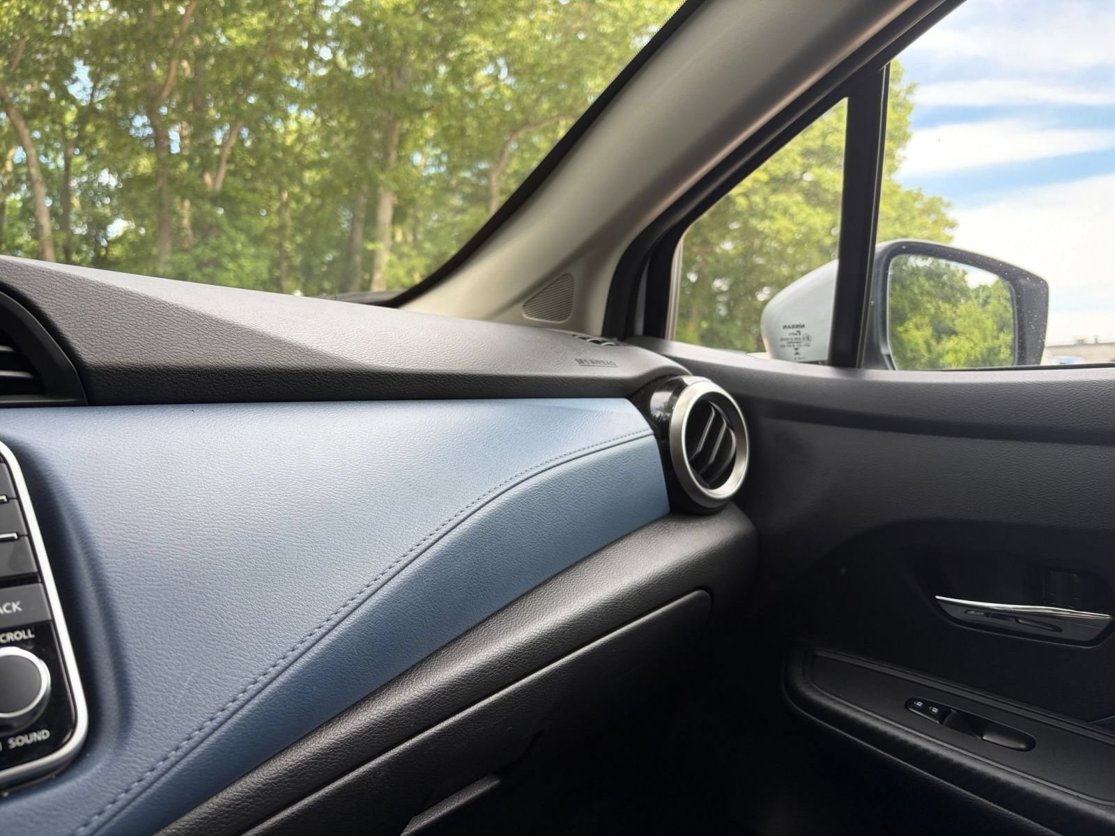 Thumbnail: 2025 Nissan Versa - 31