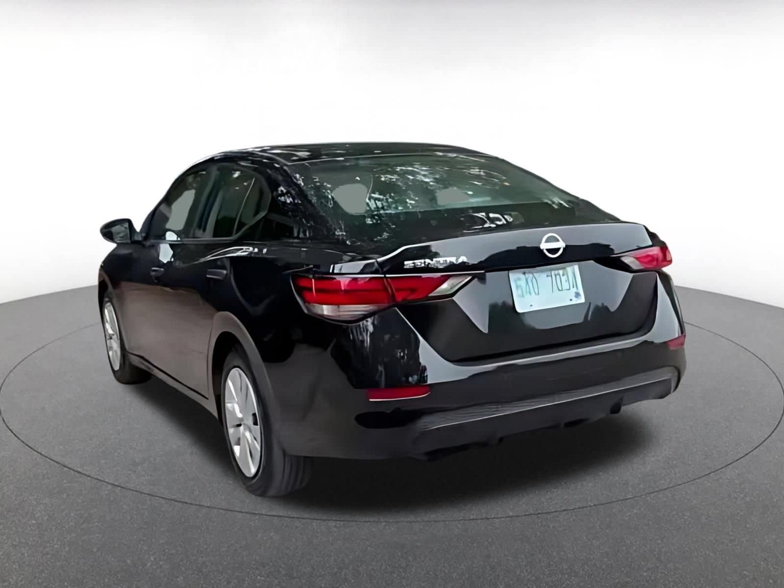 Thumbnail: 2025 Nissan Sentra - 16