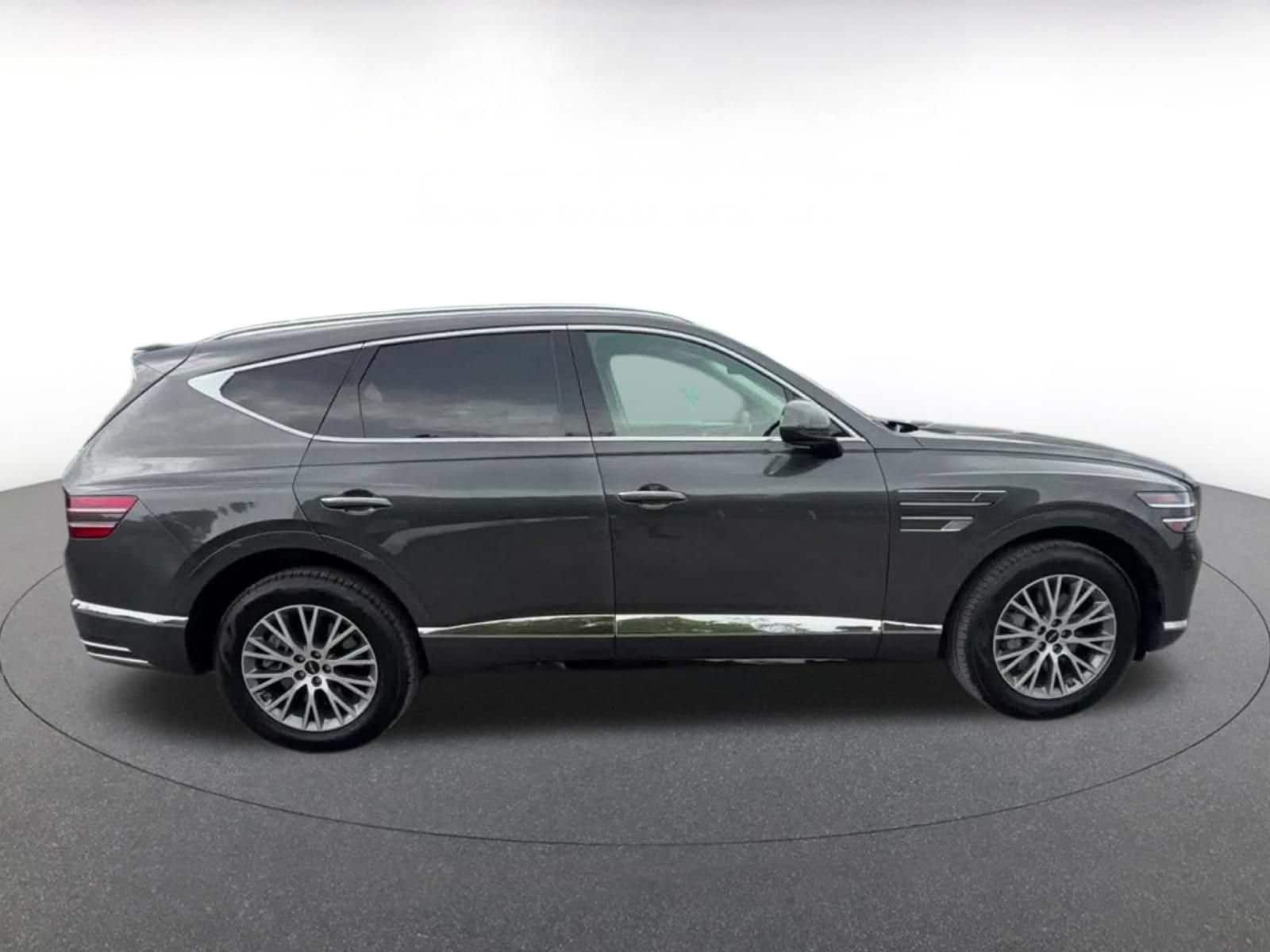 Thumbnail: 2026 Genesis GV80 - 15