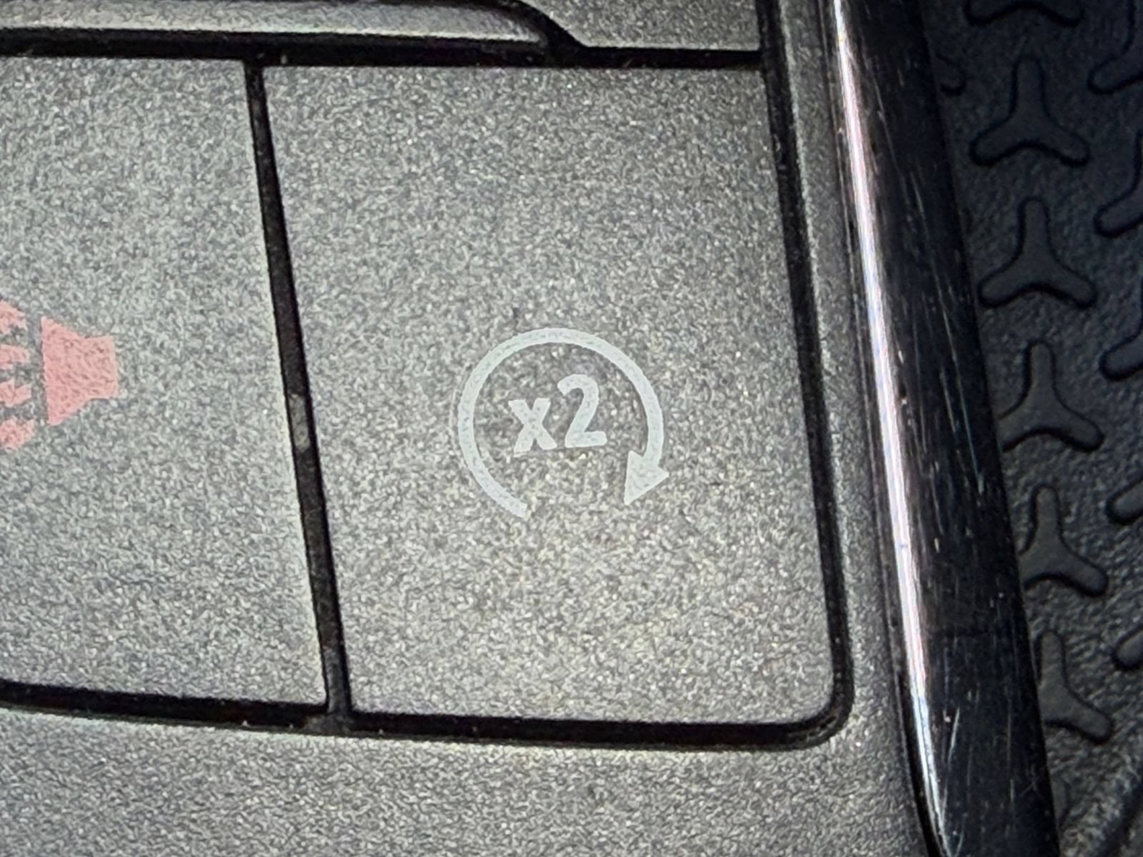 Thumbnail: 2025 Chevrolet Equinox - 24