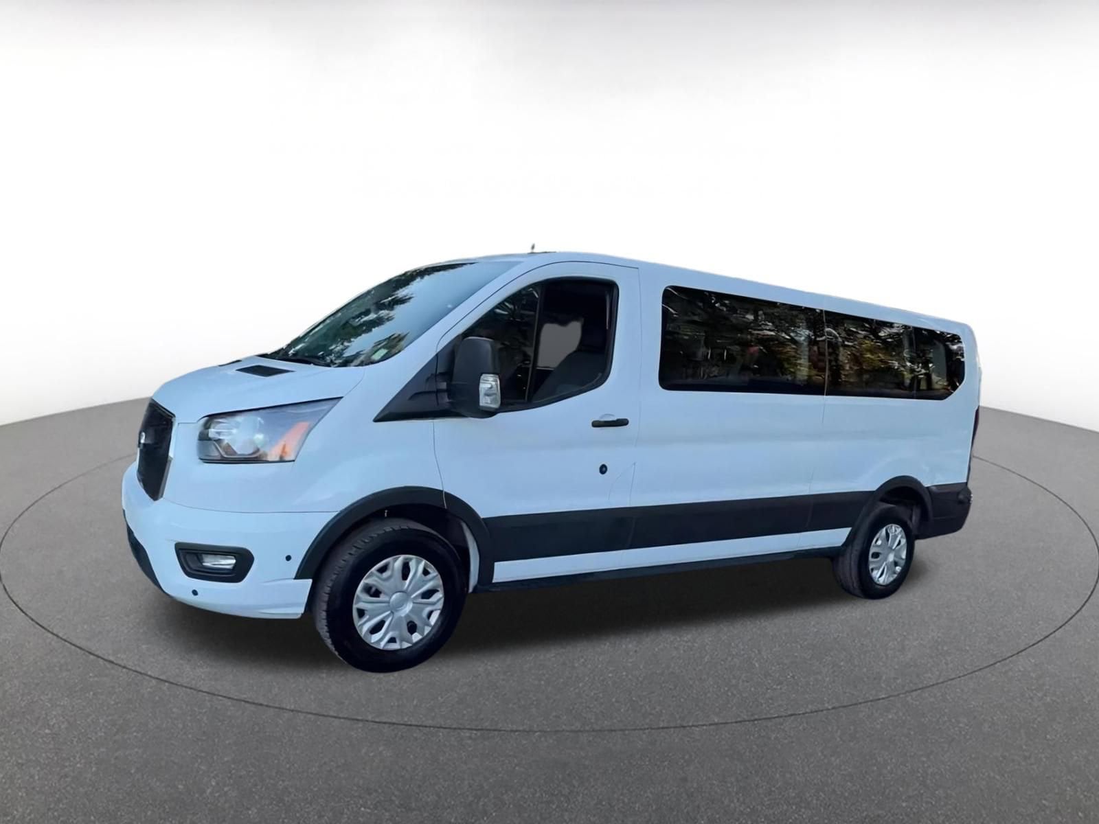 Thumbnail: 2024 Ford Econoline - 8