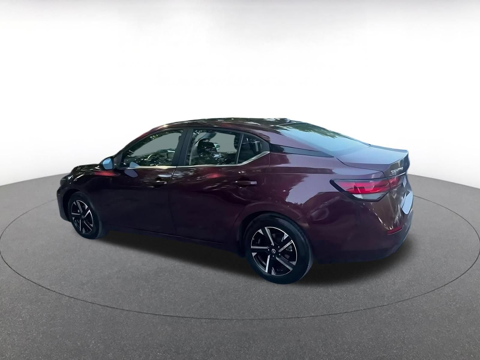 Thumbnail: 2025 Nissan Sentra - 10