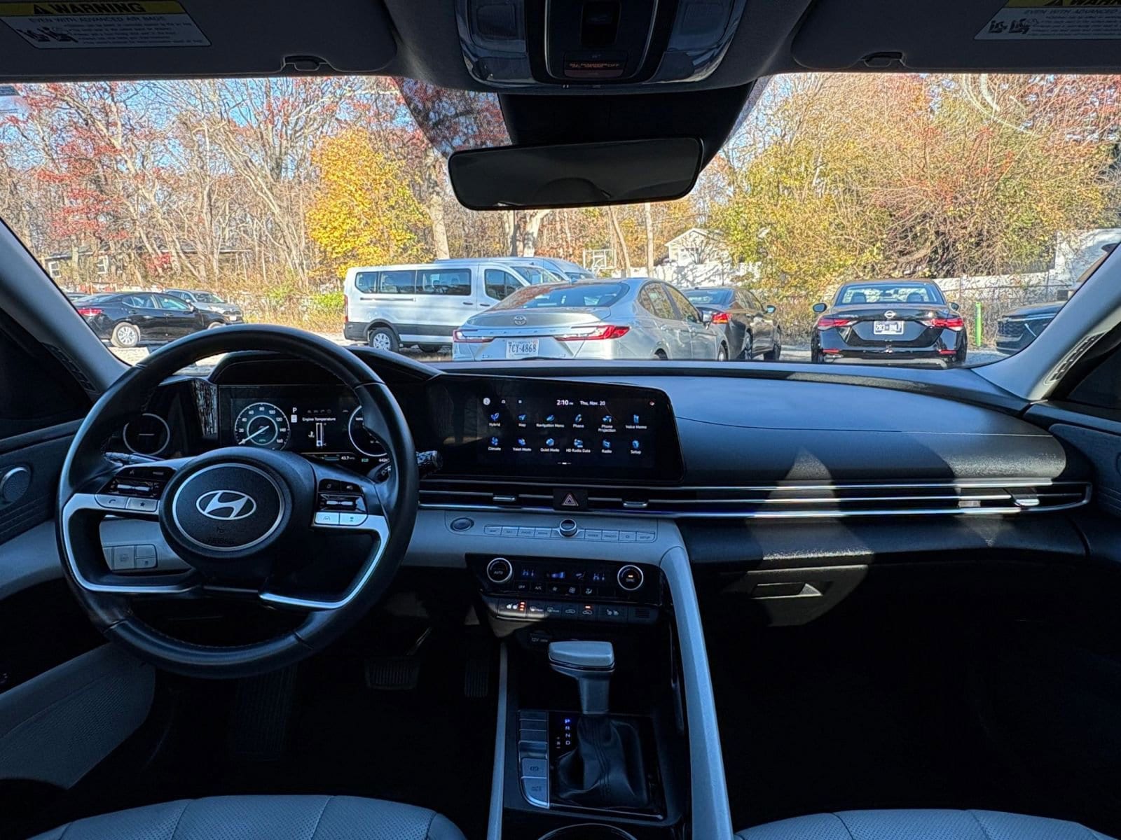 Thumbnail: 2025 Hyundai Elantra - 32