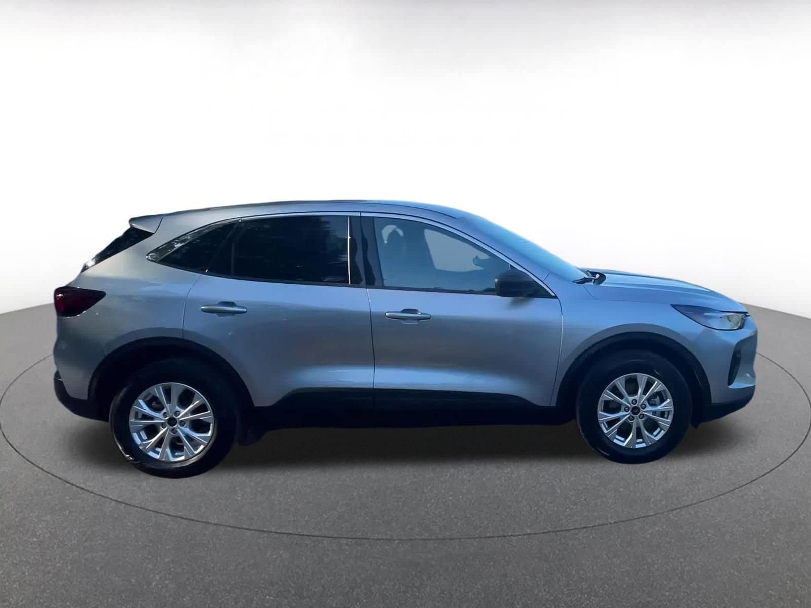 Thumbnail: 2024 Ford Escape - 16