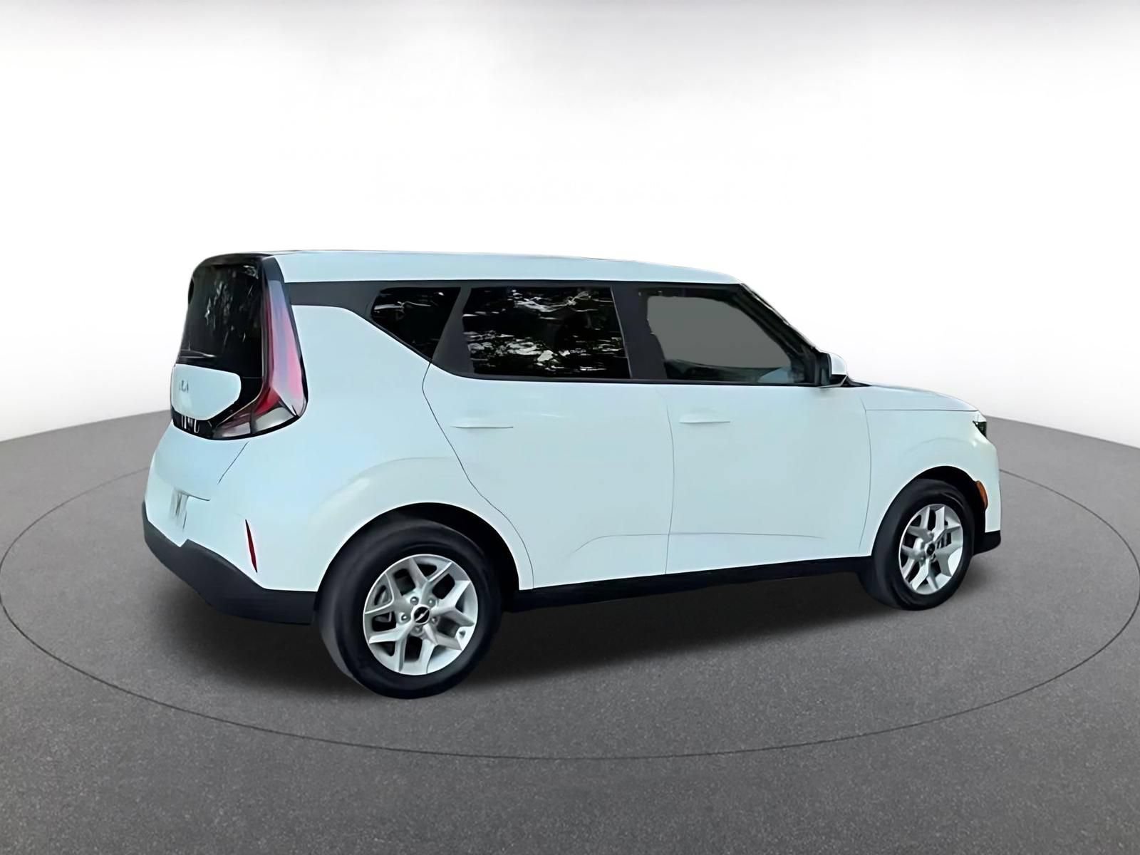 Thumbnail: 2025 Kia Soul - 12