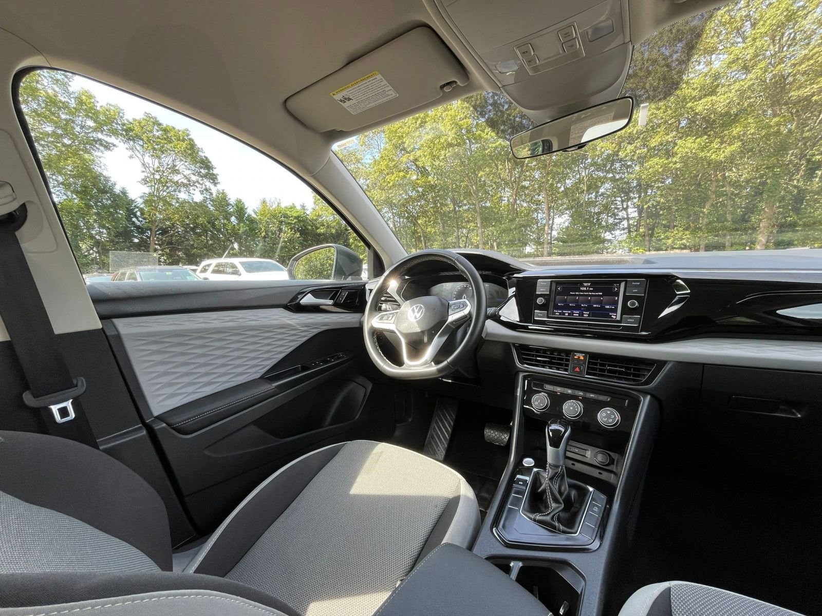 Thumbnail: 2024 Volkswagen Taos - 32