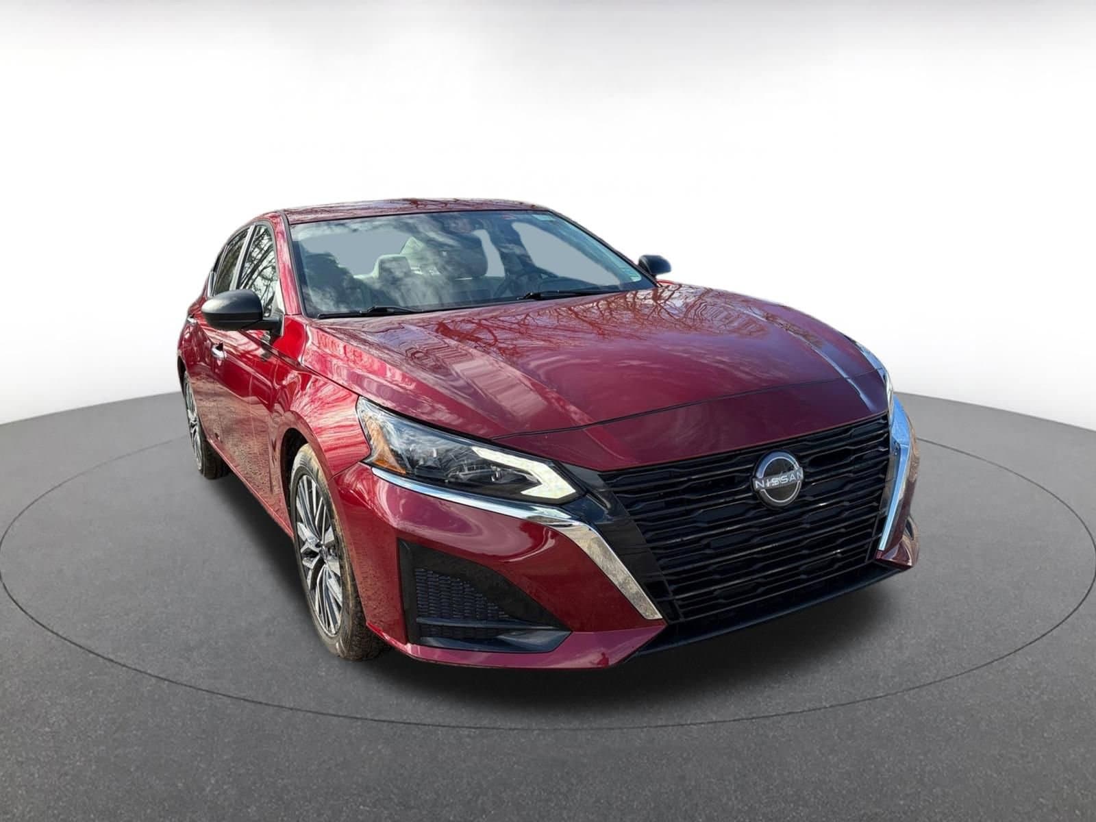 Thumbnail: 2025 Nissan Altima - 1