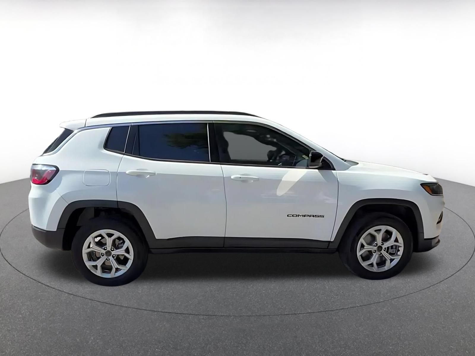 Thumbnail: 2025 Jeep Compass - 15