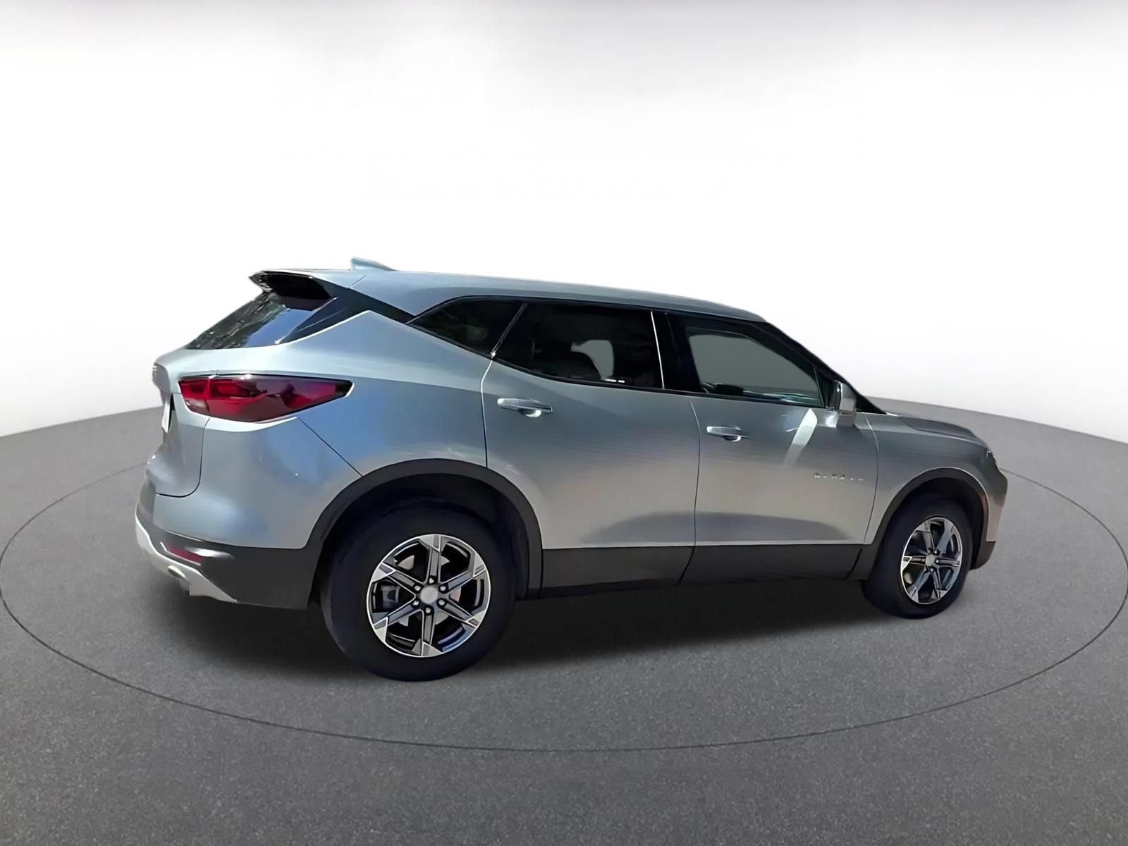 Thumbnail: 2025 Chevrolet Blazer - 15