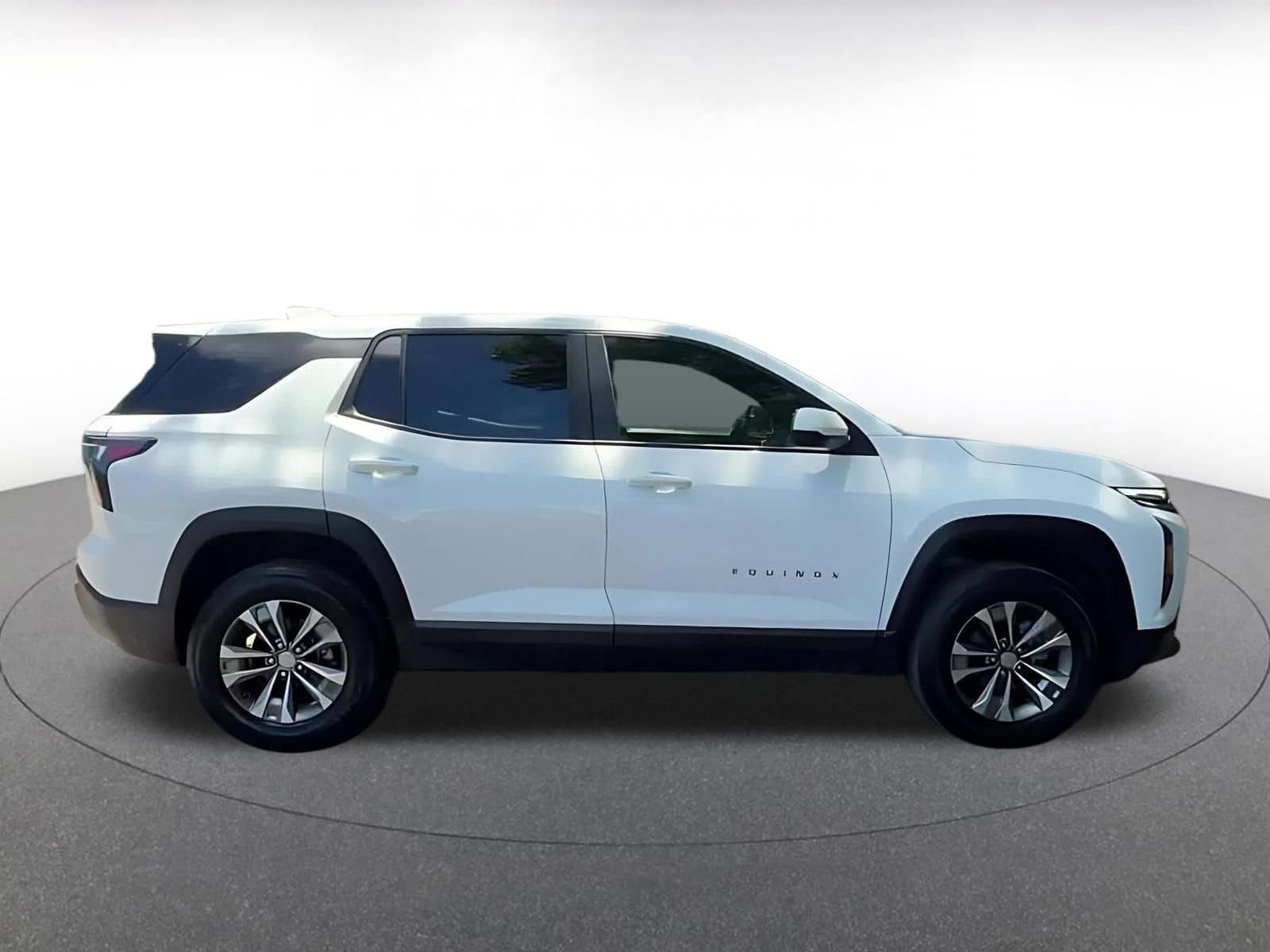 Thumbnail: 2025 Chevrolet Equinox - 15
