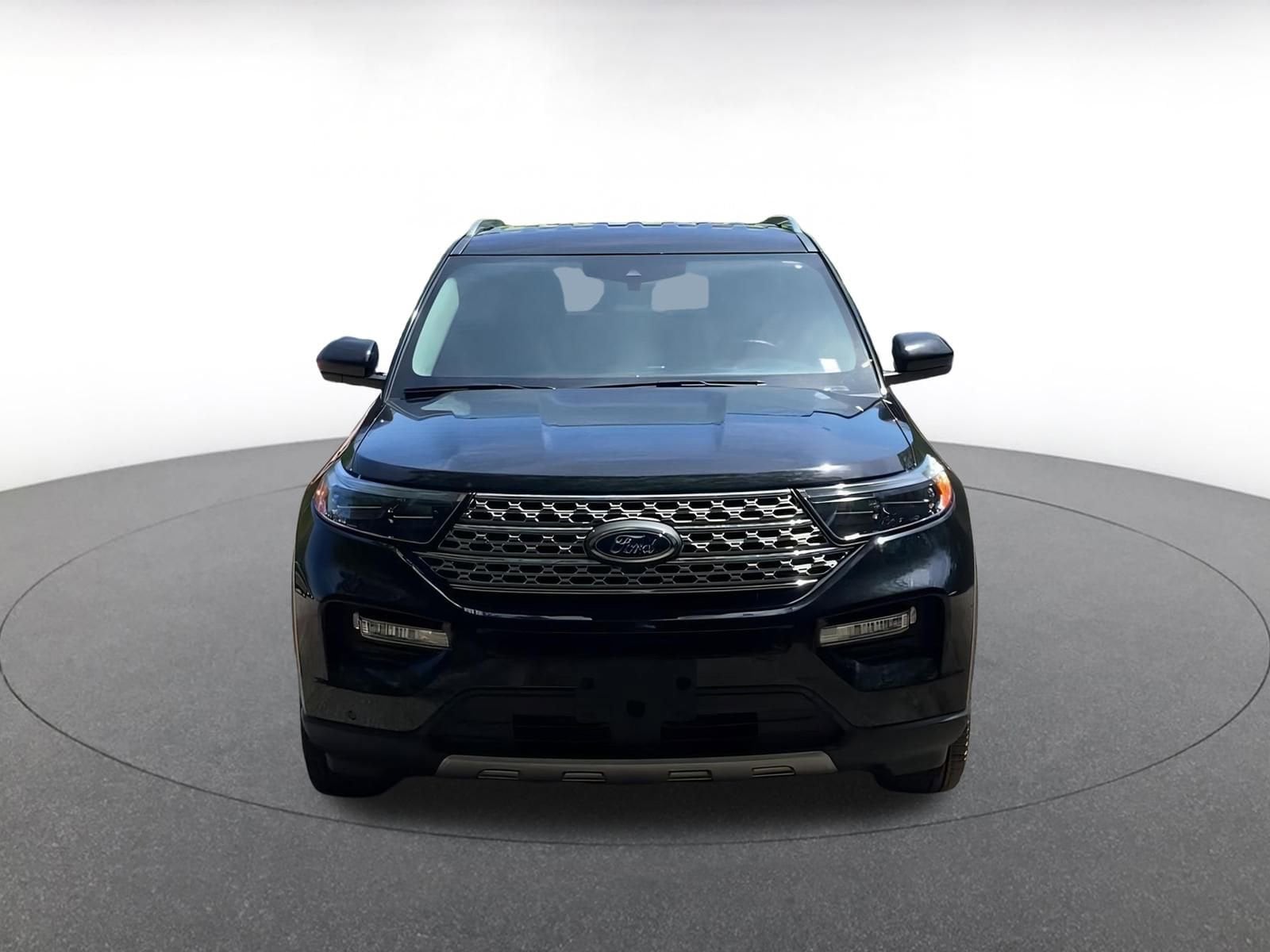 Thumbnail: 2024 Ford Explorer - 4