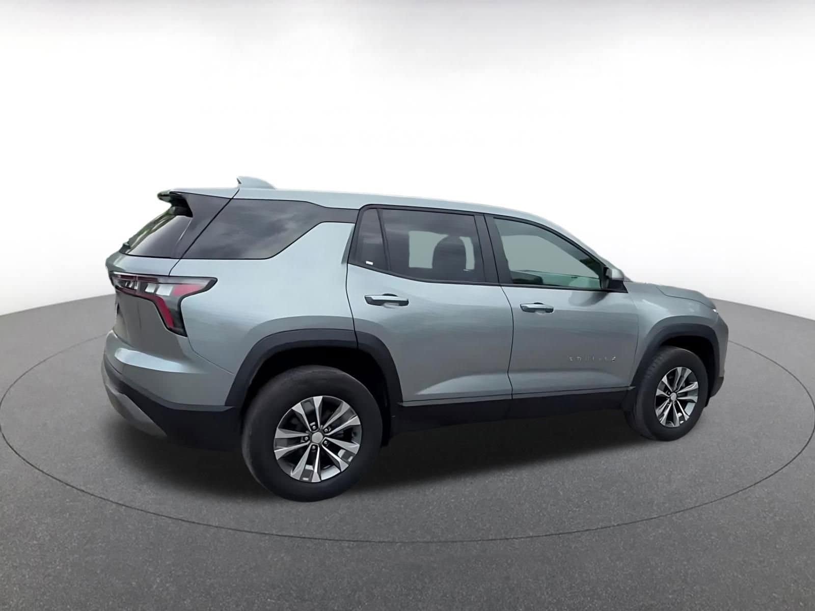 Thumbnail: 2025 Chevrolet Equinox - 14