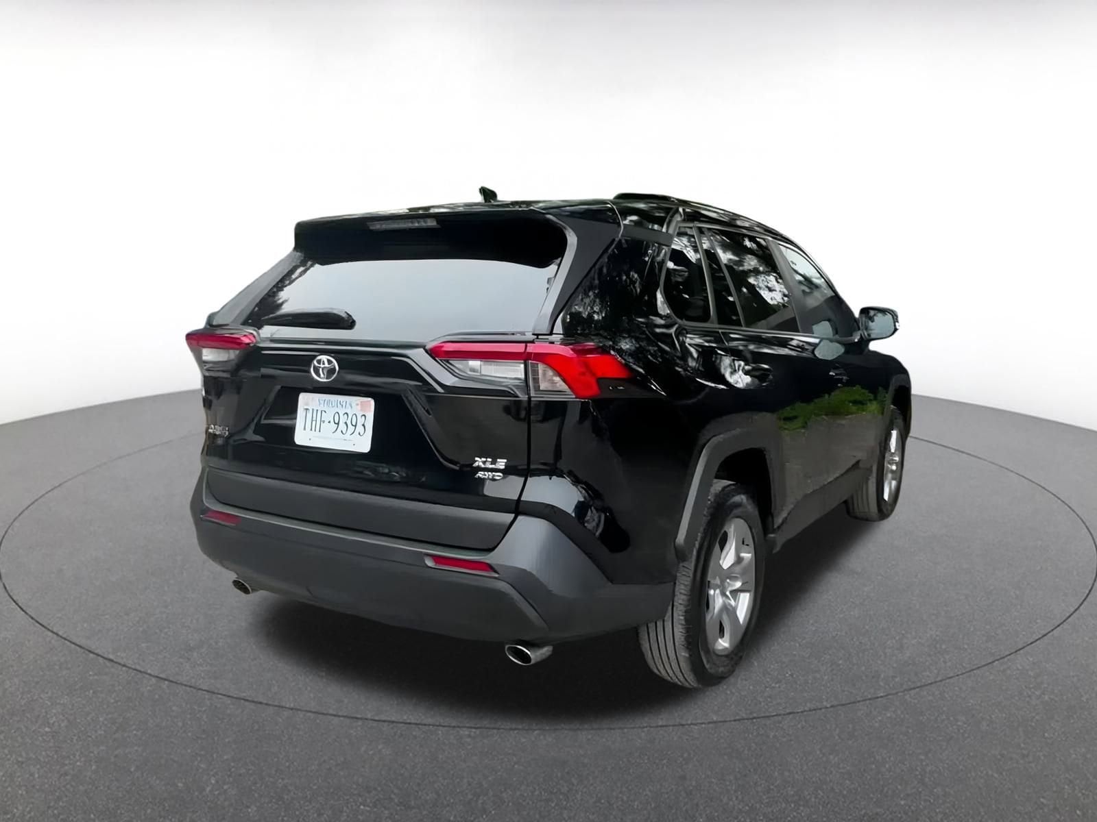 Thumbnail: 2024 Toyota RAV4 - 13