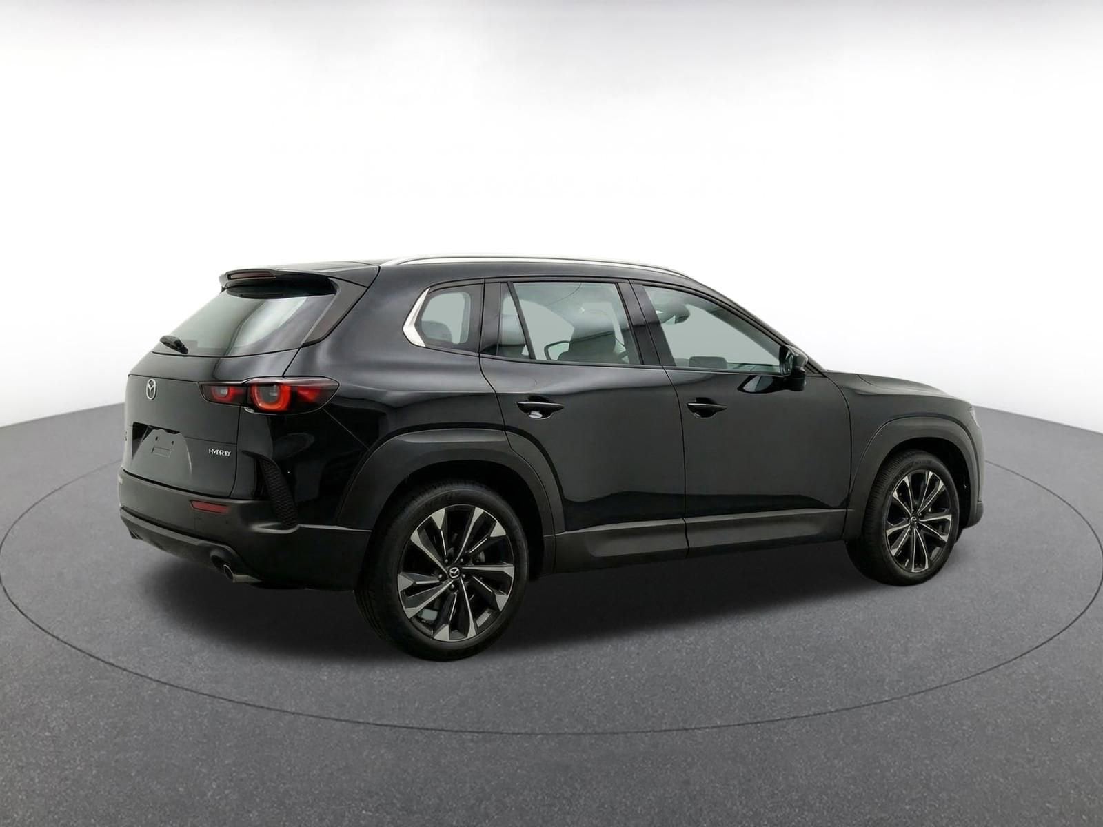 Thumbnail: 2025 Mazda CX-50 - 7