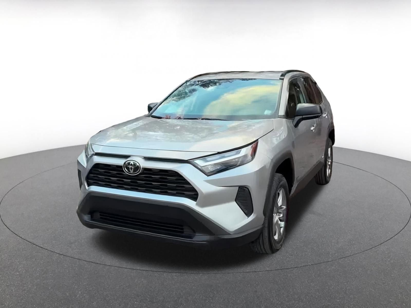 Thumbnail: 2025 Toyota RAV4 - 7