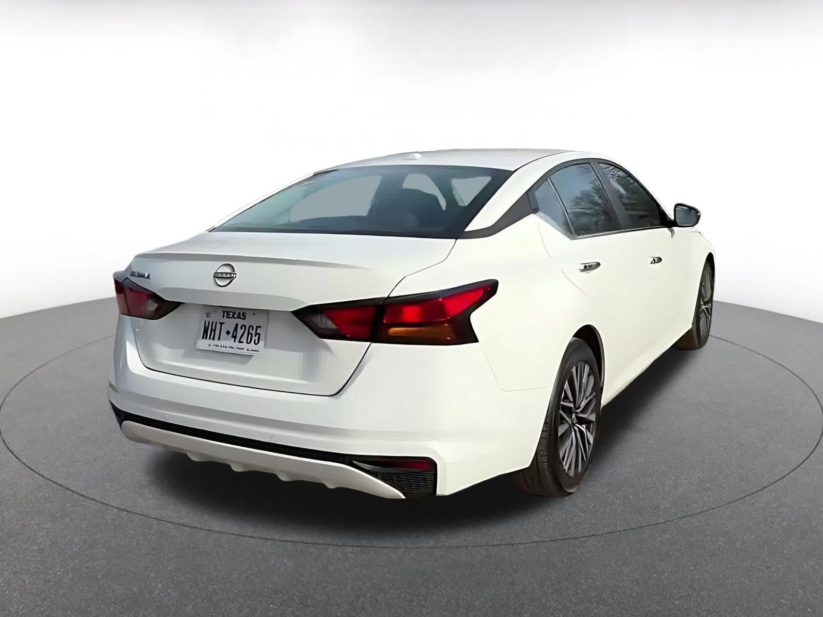 Thumbnail: 2025 Nissan Altima - 14