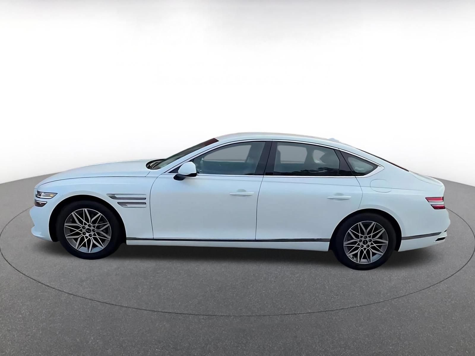 Thumbnail: 2026 Genesis G80 - 10