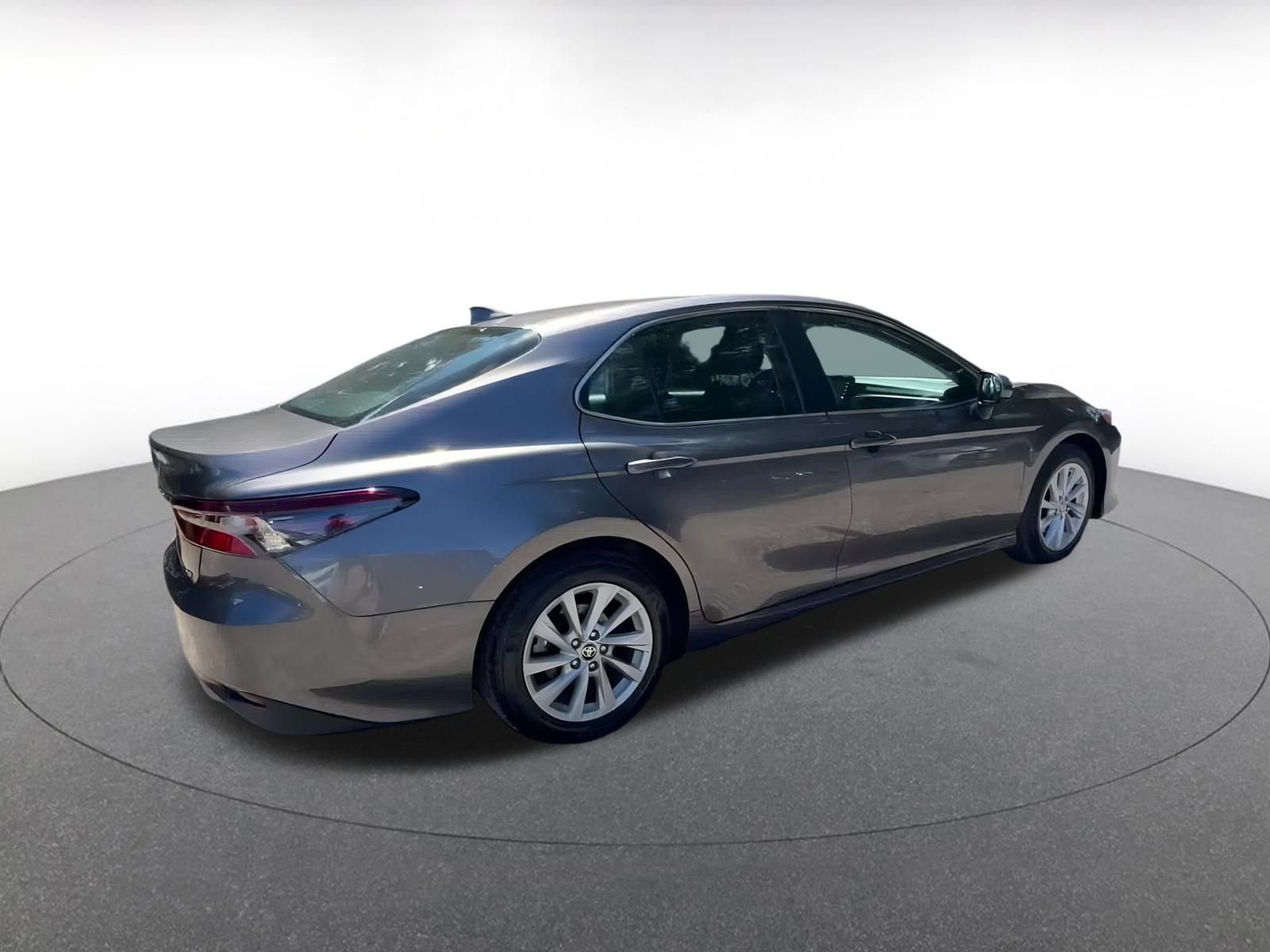Thumbnail: 2024 Toyota Camry - 15