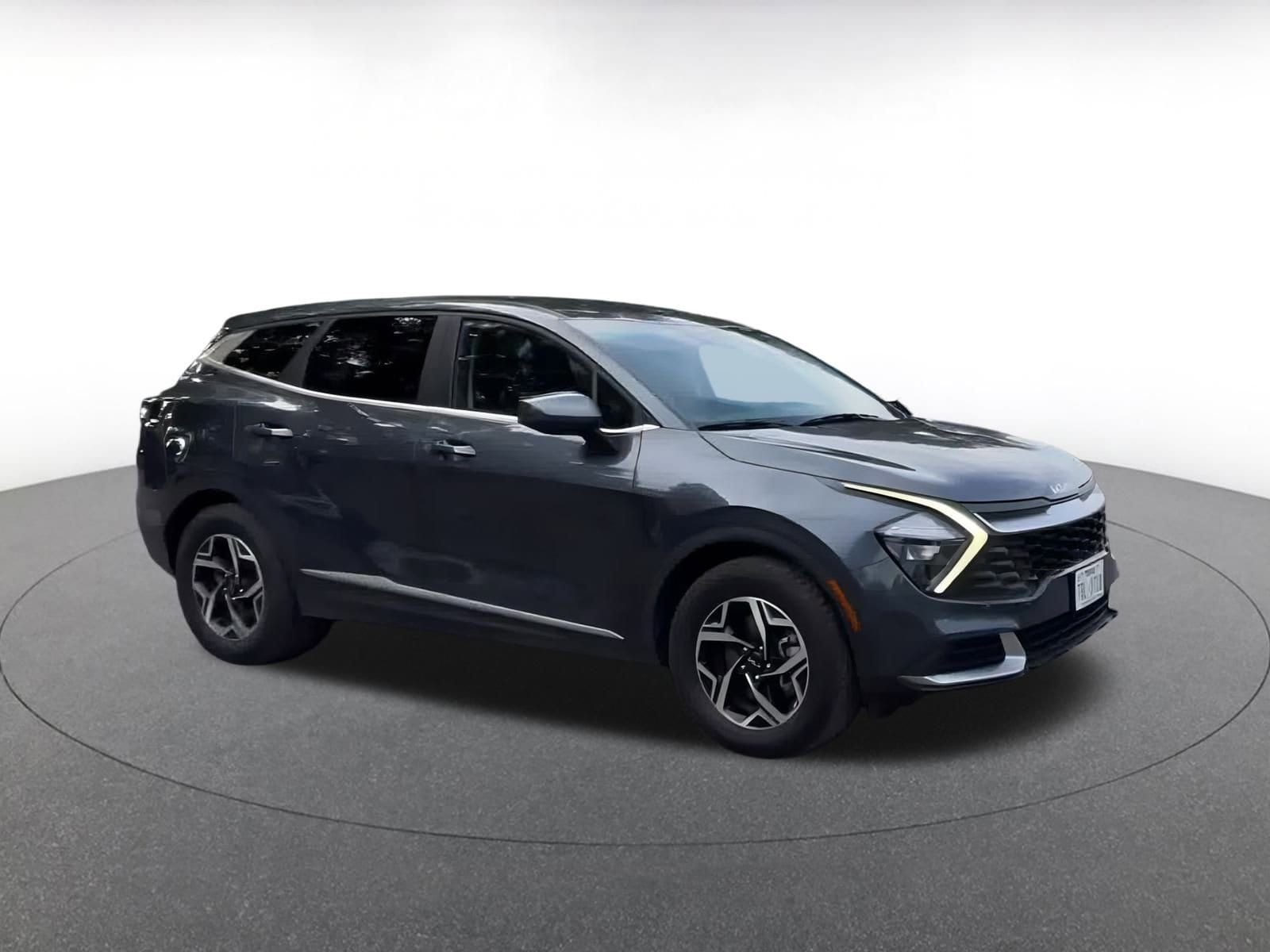 Thumbnail: 2023 Kia Sportage - 2