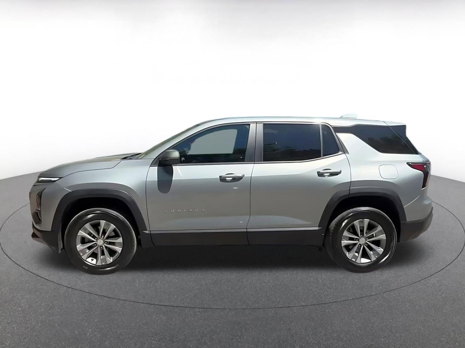 Thumbnail: 2025 Chevrolet Equinox - 9