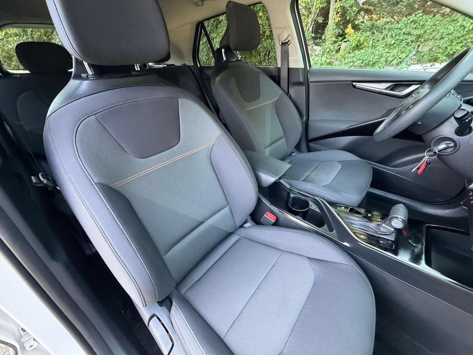 Thumbnail: 2026 Kia Niro - 29