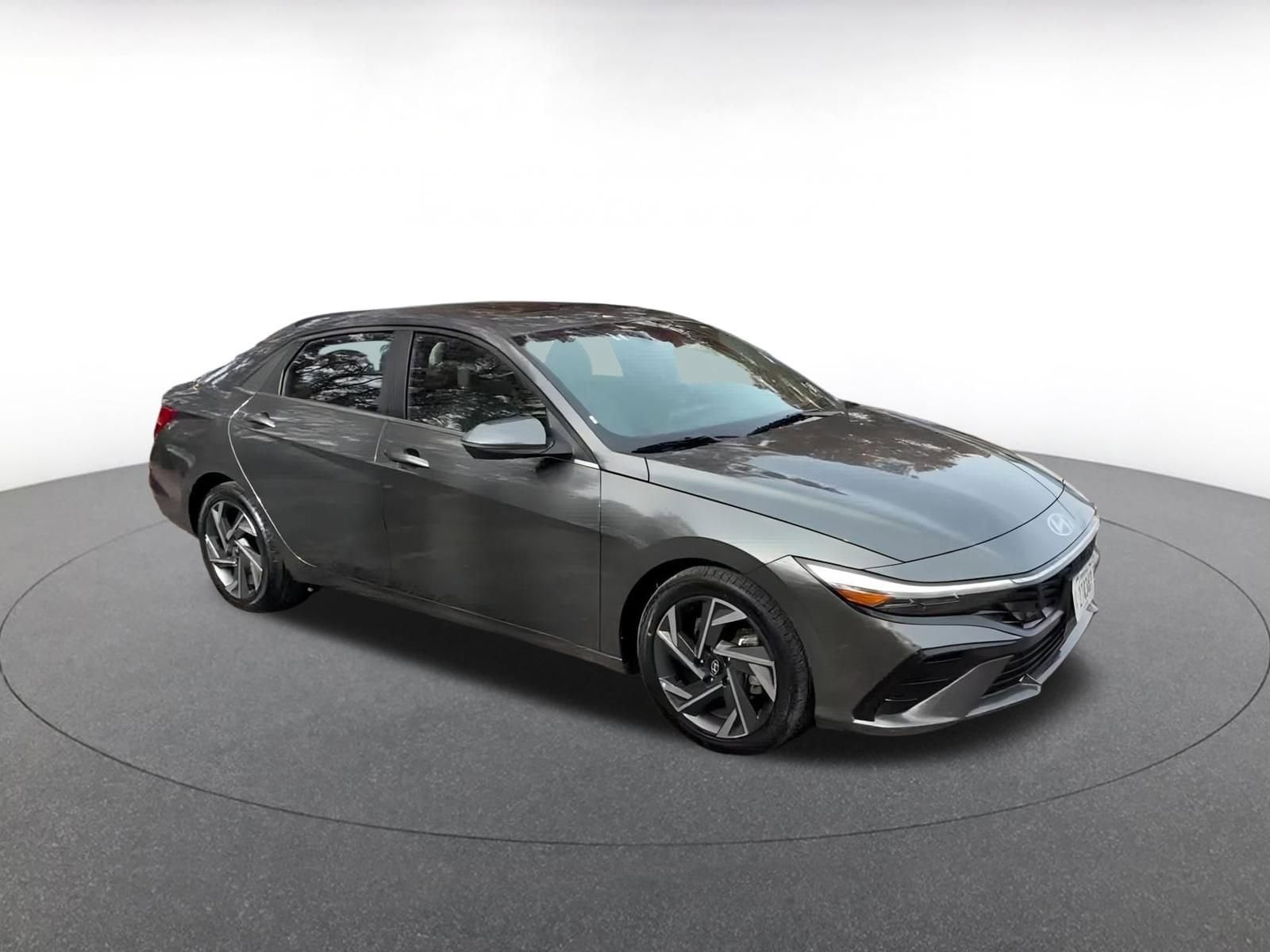 Thumbnail: 2025 Hyundai Elantra - 2