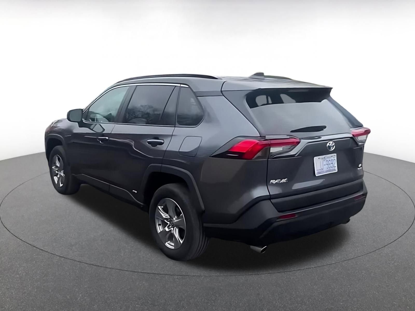 Thumbnail: 2025 Toyota RAV4 - 11