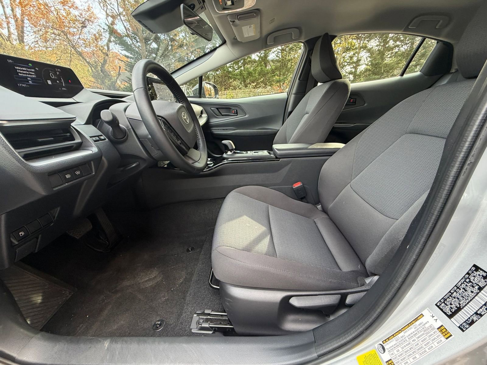 Thumbnail: 2025 Toyota Prius - 24