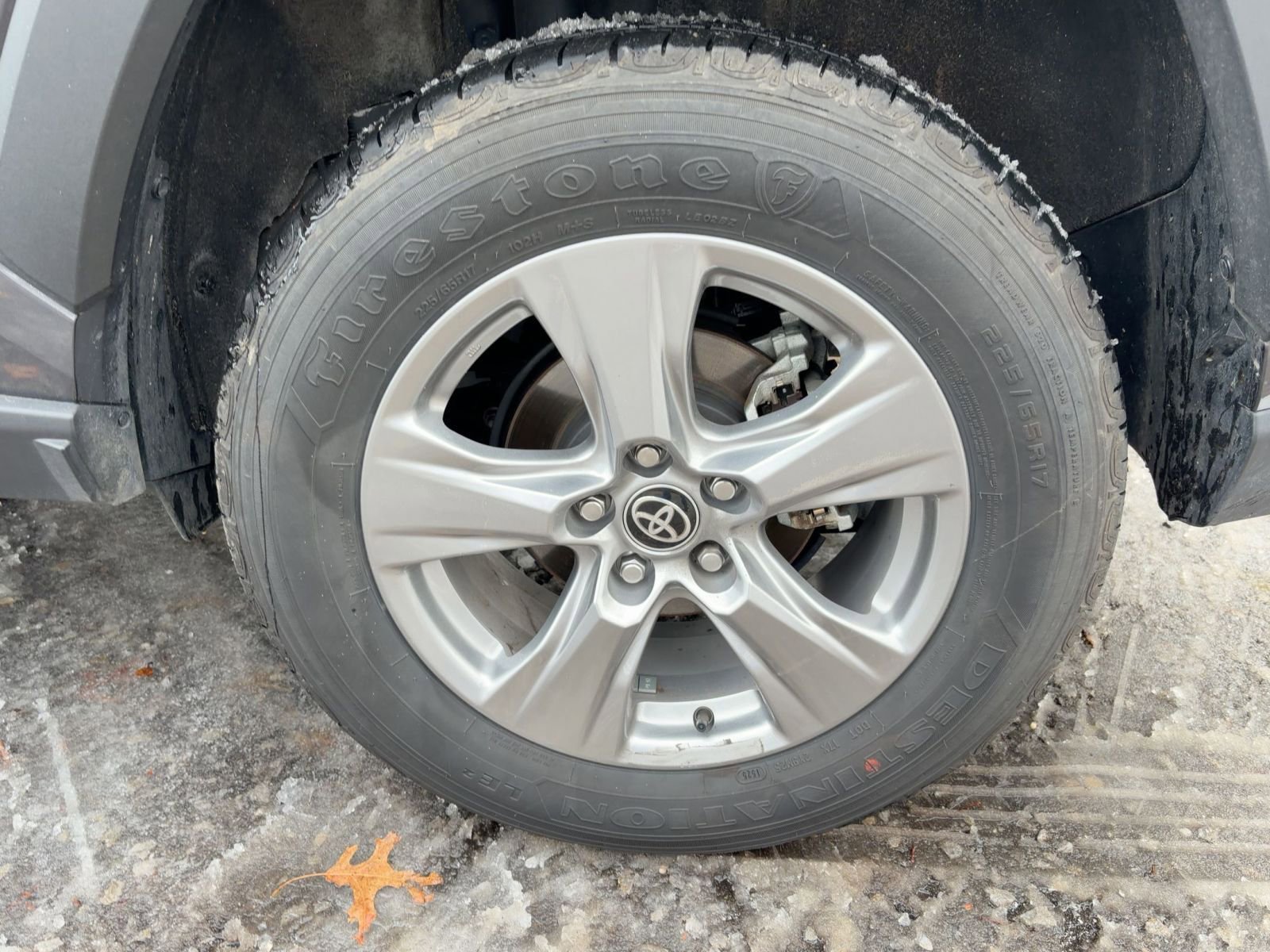 Thumbnail: 2025 Toyota RAV4 - 18