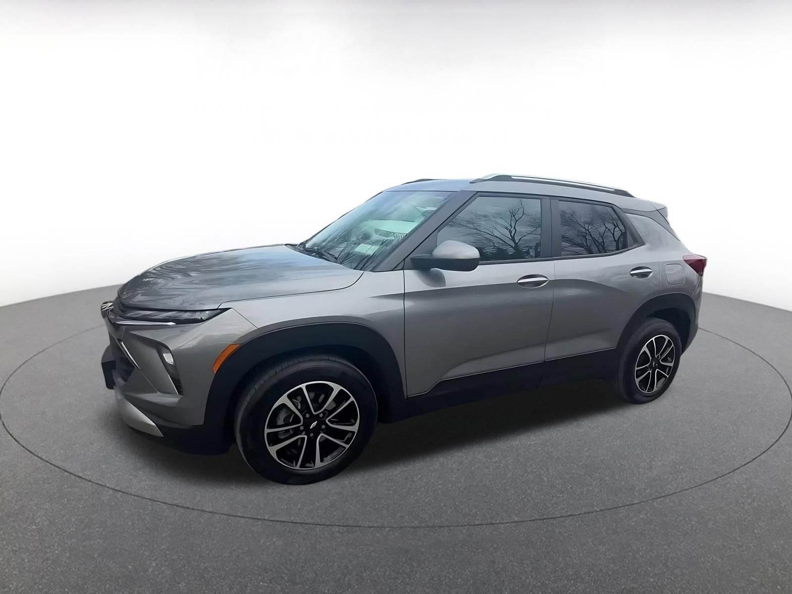 Thumbnail: 2025 Chevrolet TrailBlazer - 8
