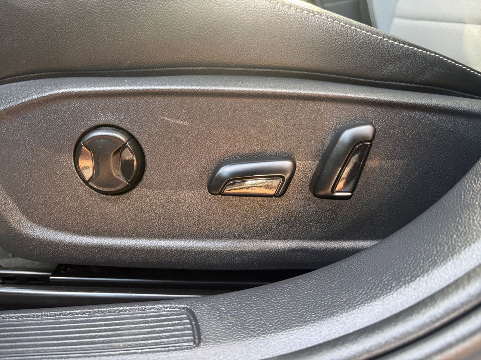 Thumbnail: 2025 Volkswagen Jetta - 23