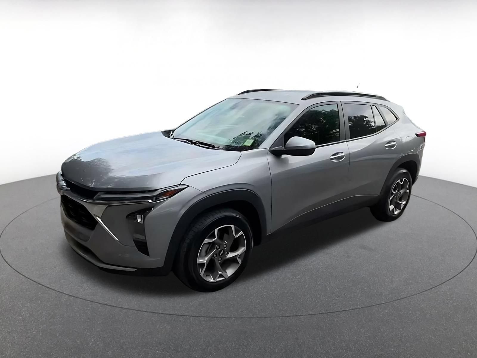 Thumbnail: 2025 Chevrolet Trax - 6