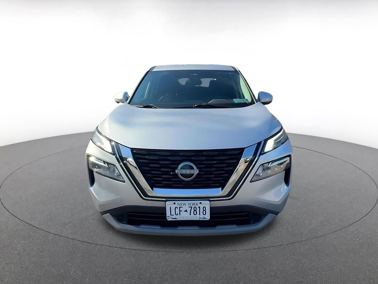 Thumbnail: 2023 Nissan Rogue - 4