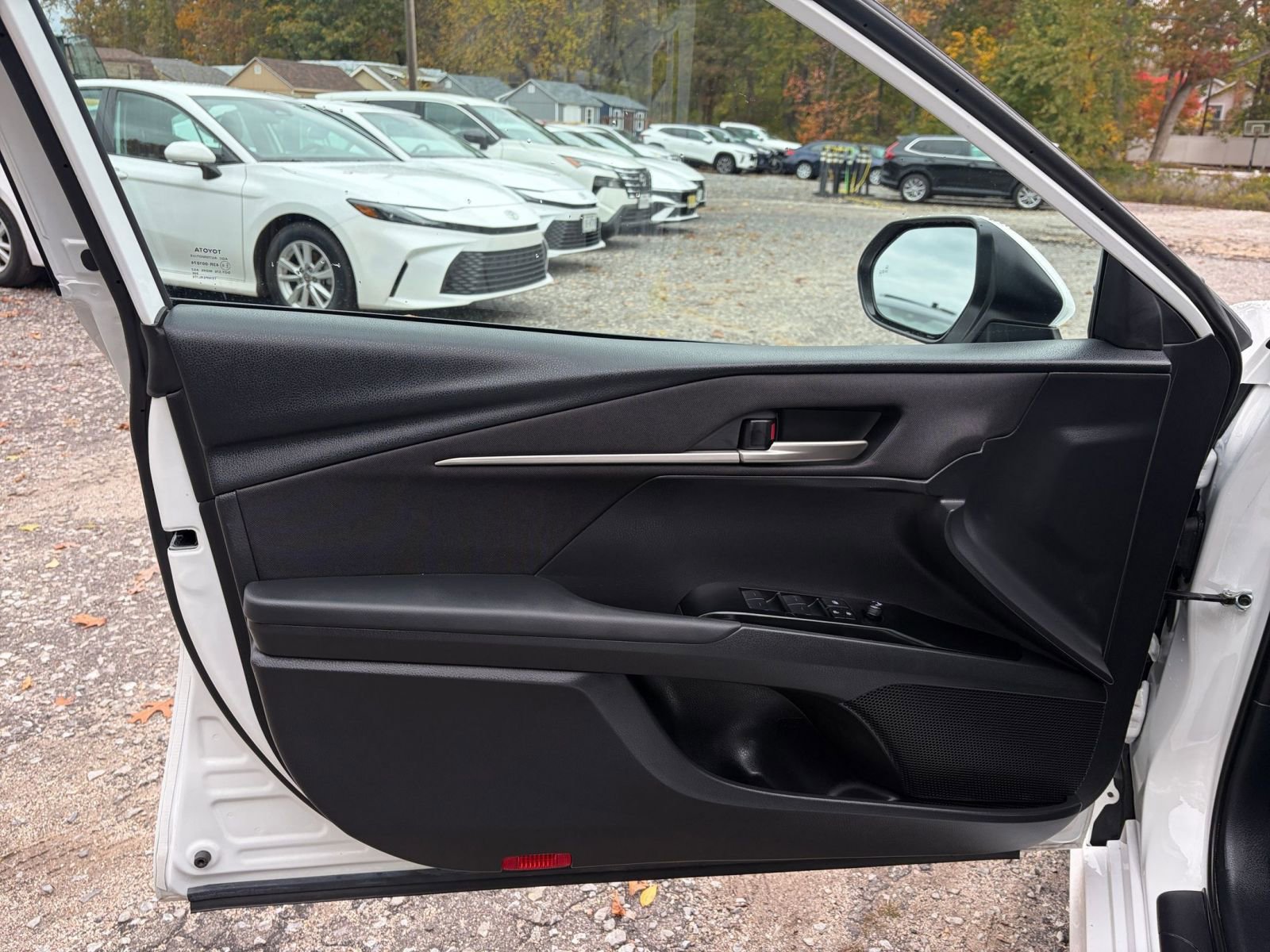 Thumbnail: 2025 Toyota Camry - 20