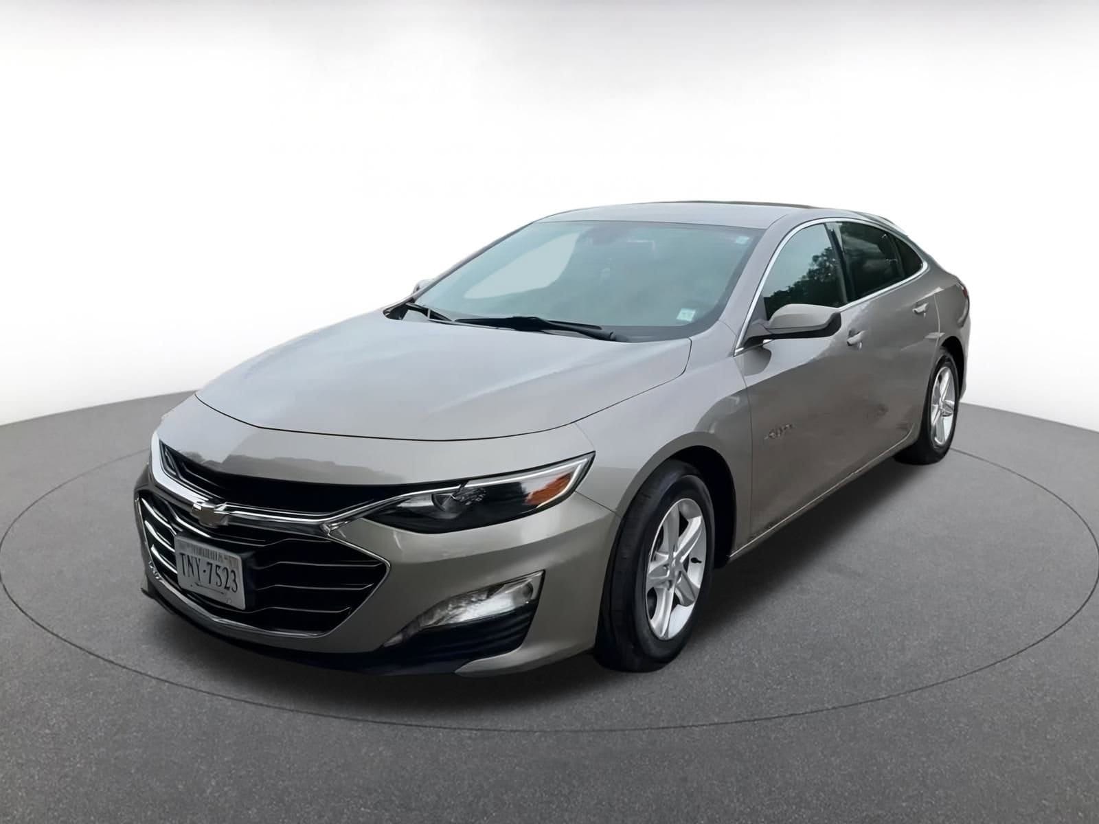 Thumbnail: 2023 Chevrolet Malibu - 7