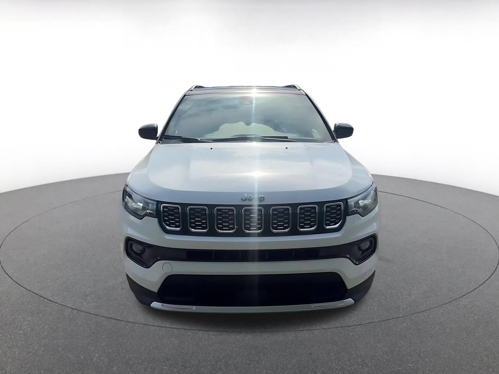 Thumbnail: 2025 Jeep Compass - 4